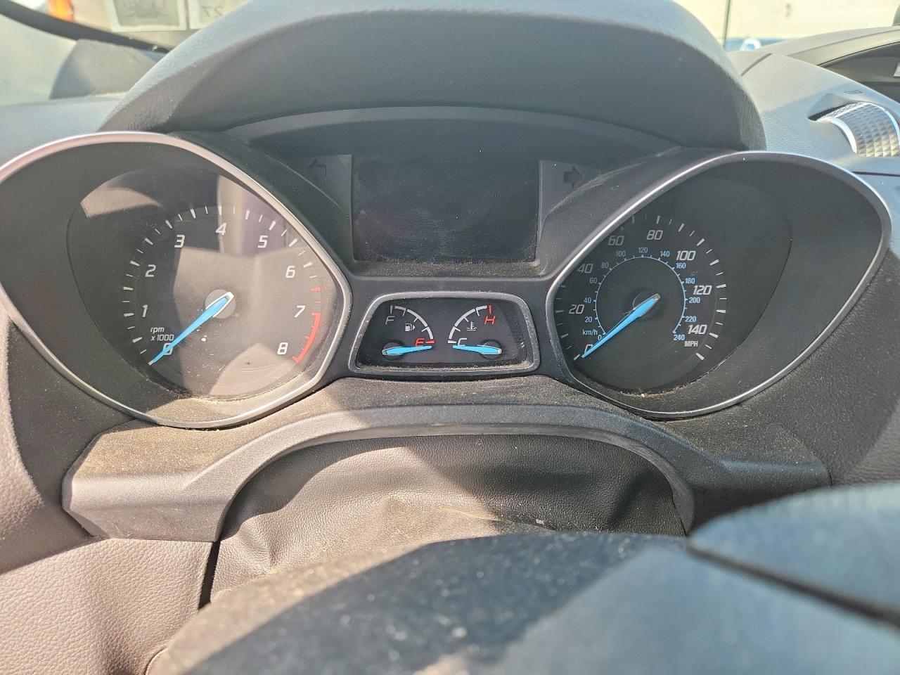 2015 Ford Escape Se White vin: 1FMCU9G95FUA11454