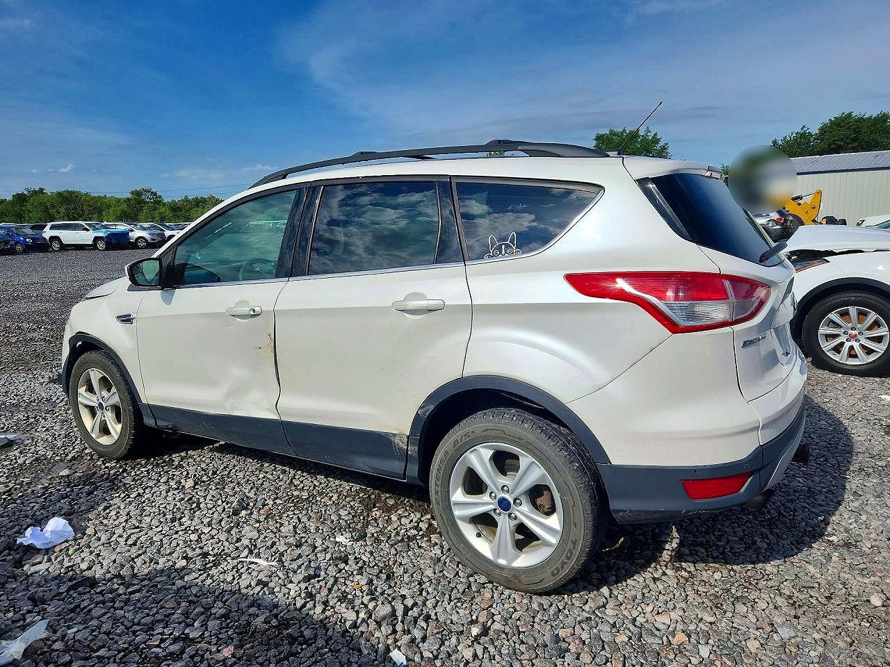 2015 Ford Escape Se White vin: 1FMCU9G95FUC08592