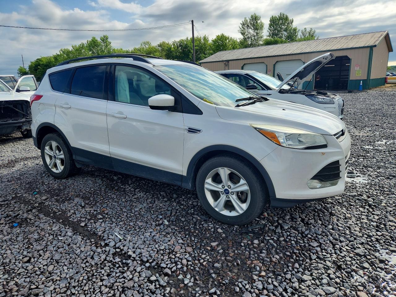 2015 Ford Escape Se White vin: 1FMCU9G95FUC08592