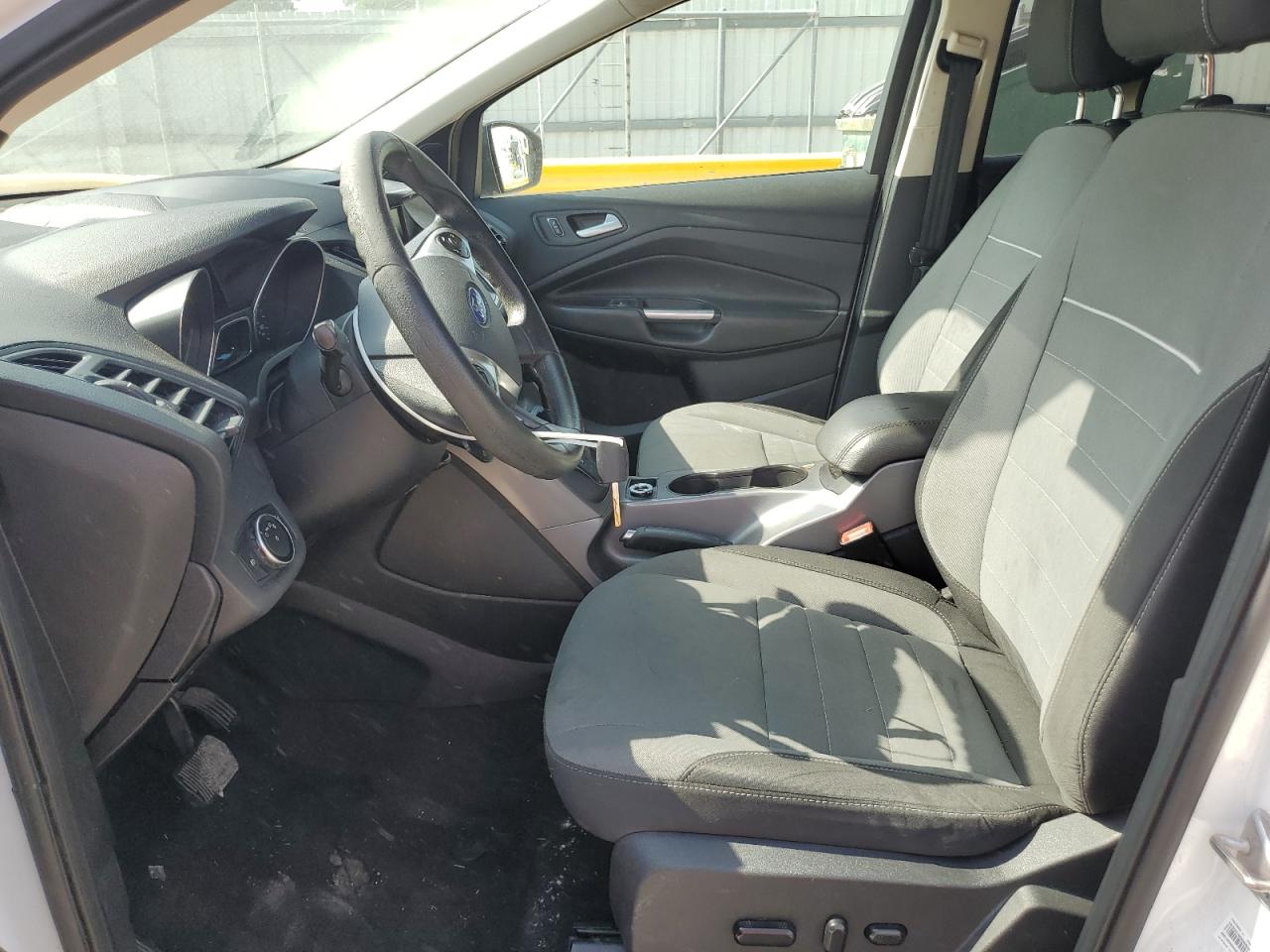 2015 Ford Escape Se White vin: 1FMCU9G95FUC82501