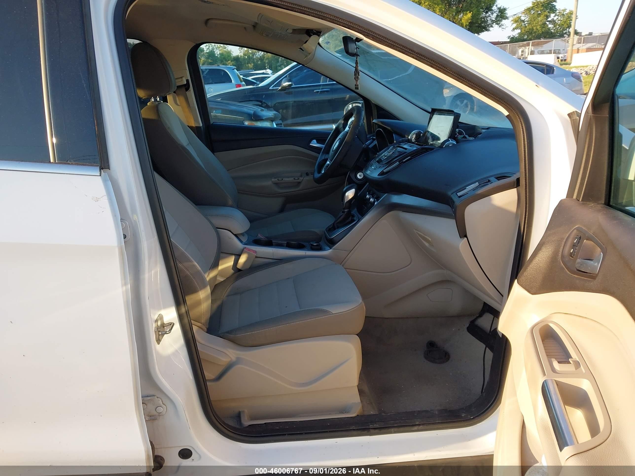 2013 Ford Escape Se White vin: 1FMCU9G96DUB56273