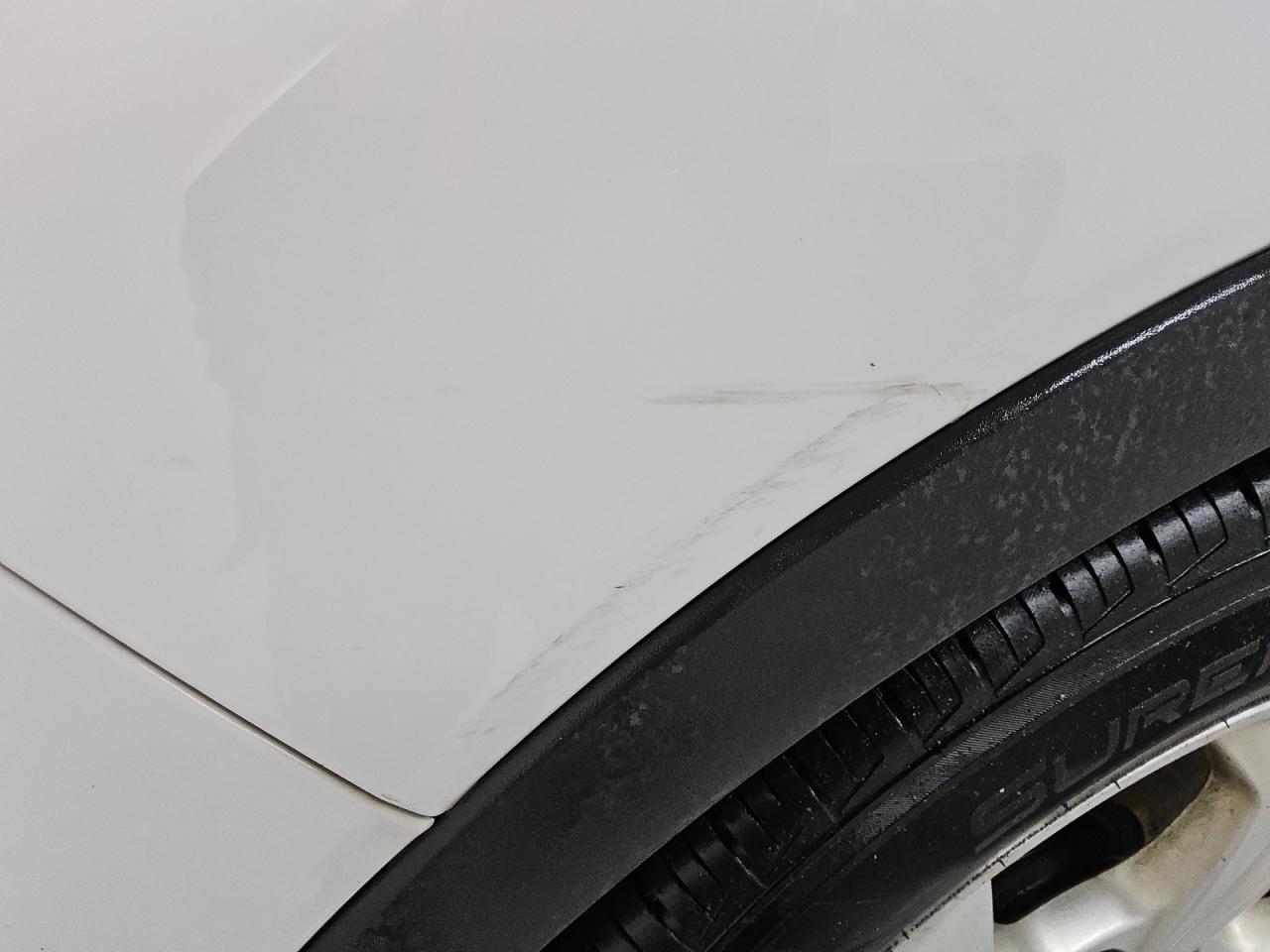 2013 Ford Escape Se White vin: 1FMCU9G96DUC90524 Damage: Left Front Fender, Heavy Scratch, 5 To 6 Inches