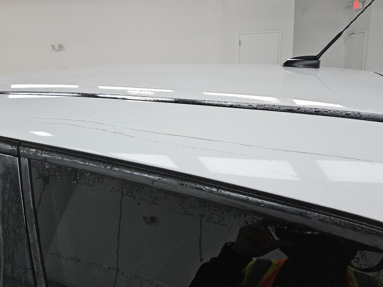2013 Ford Escape Se White vin: 1FMCU9G96DUC90524 Damage: Left Drip Rail, Heavy Scratch, > 12 Inches
