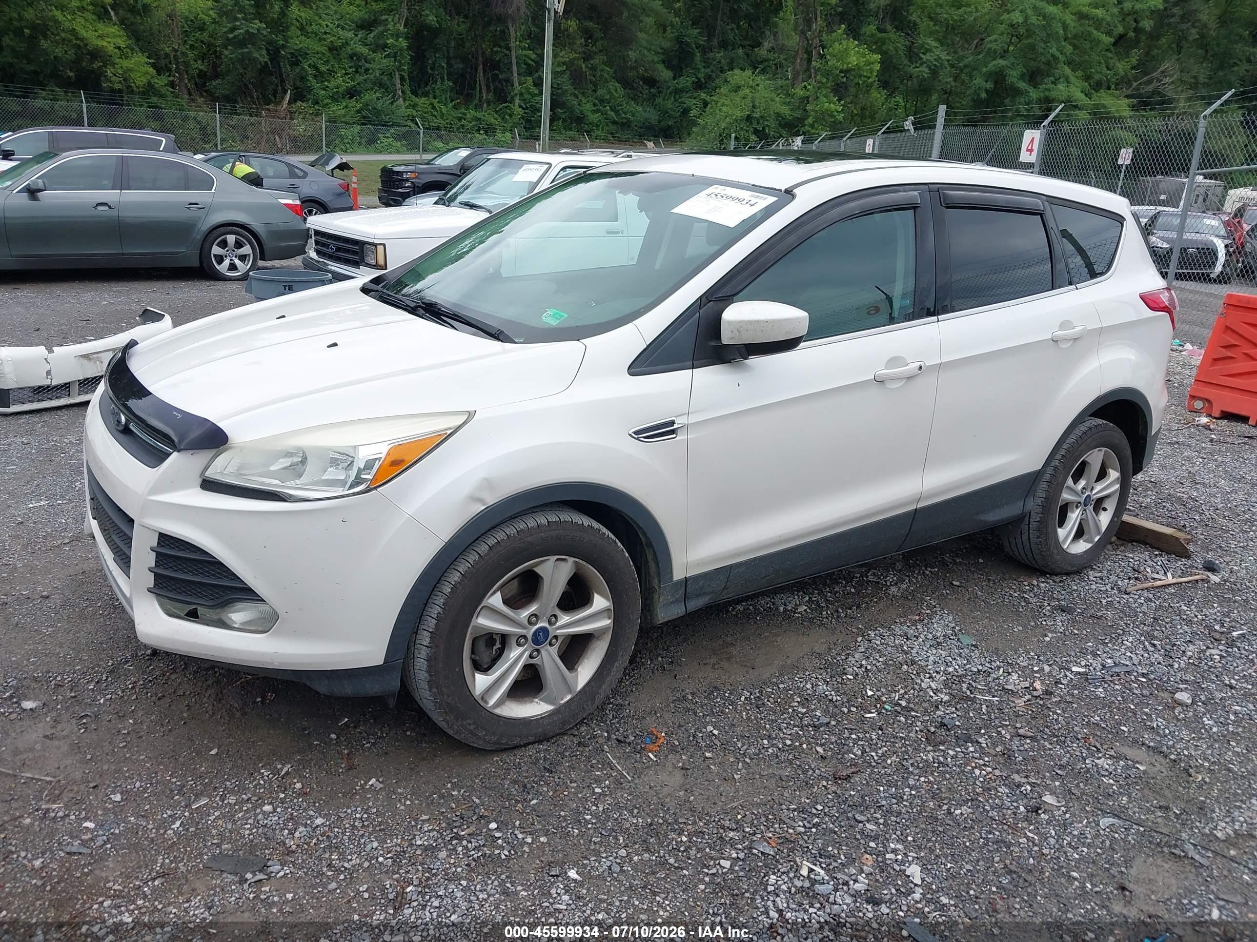 2015 Ford Escape Se White vin: 1FMCU9G96FUA76362