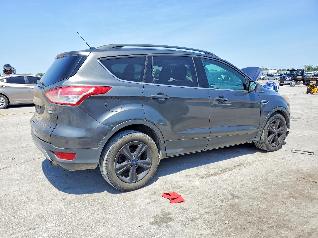 2015 Ford Escape Se Серый vin: 1FMCU9G96FUB19324