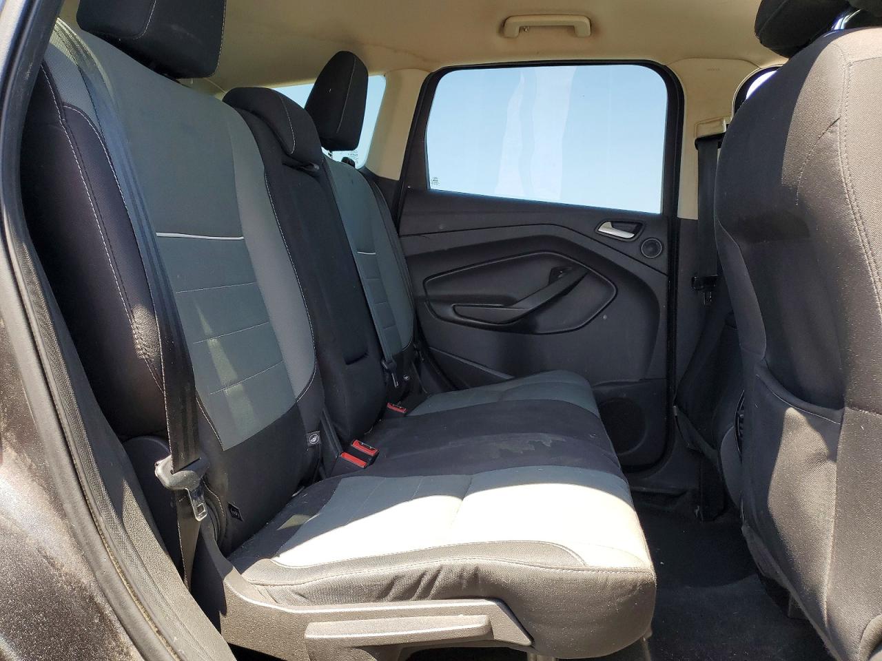 2015 Ford Escape Se Серый vin: 1FMCU9G96FUB19324