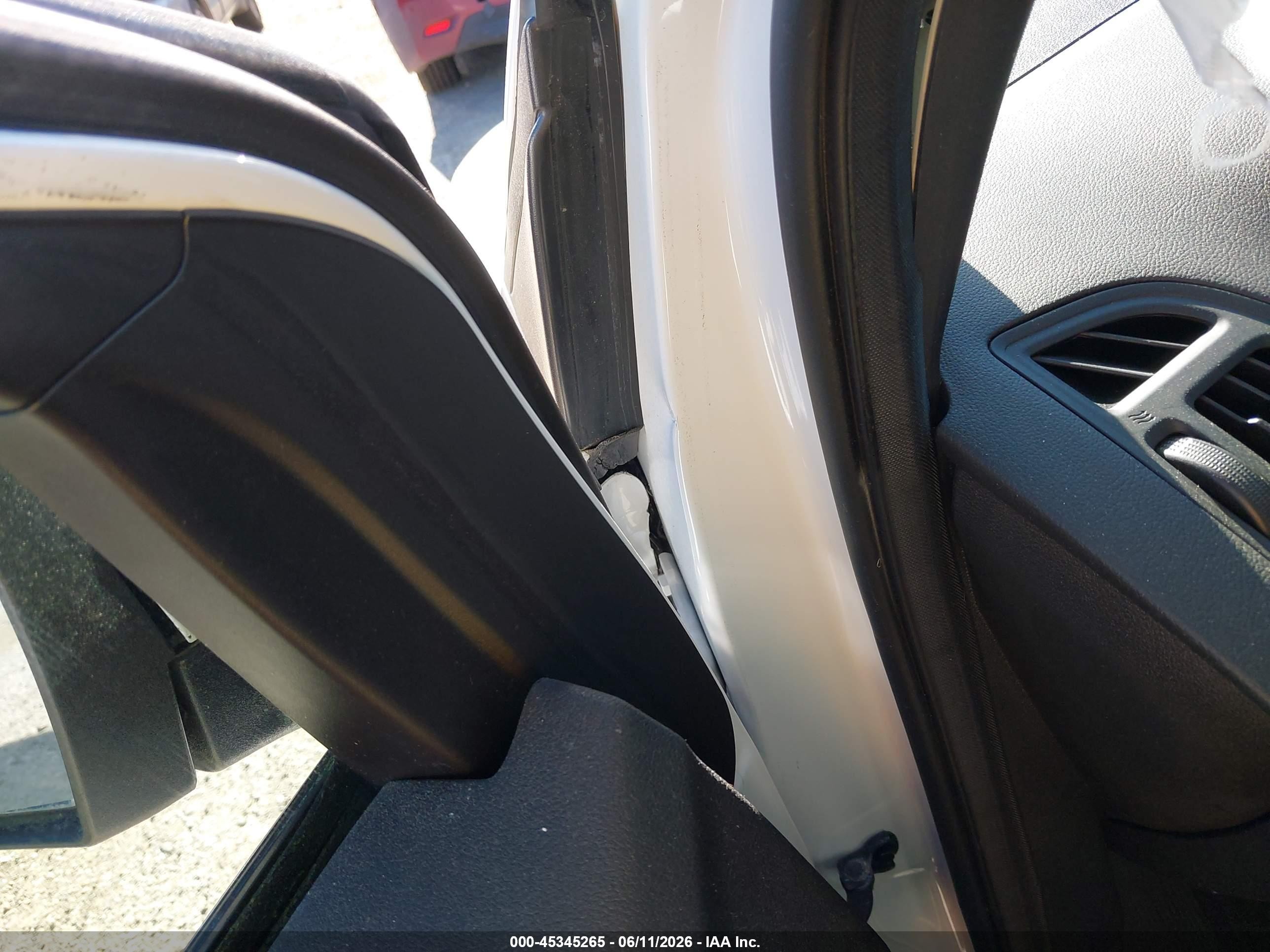 2015 Ford Escape Se White vin: 1FMCU9G96FUB96288