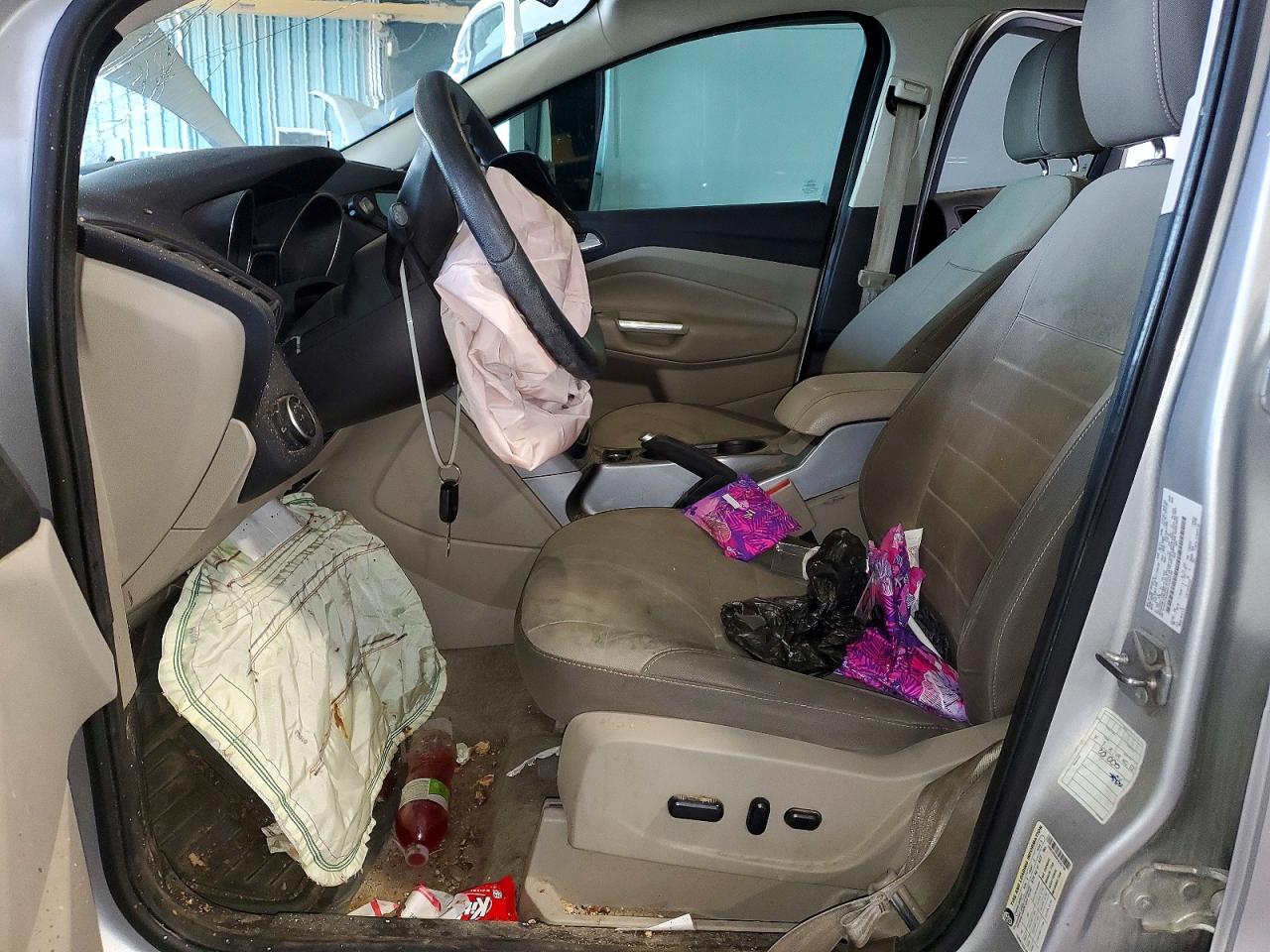 2015 Ford Escape Se Серебряный vin: 1FMCU9G96FUC82796