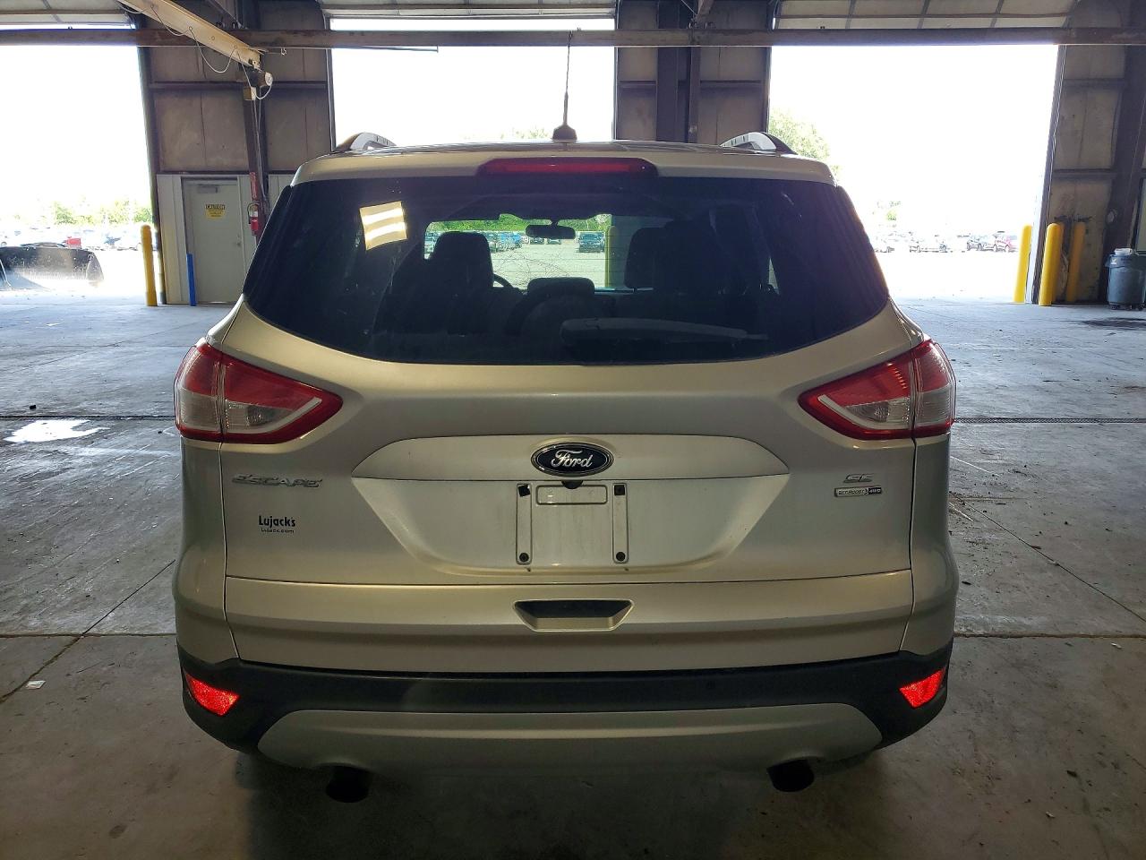 2015 Ford Escape Se Серебряный vin: 1FMCU9G96FUC82796
