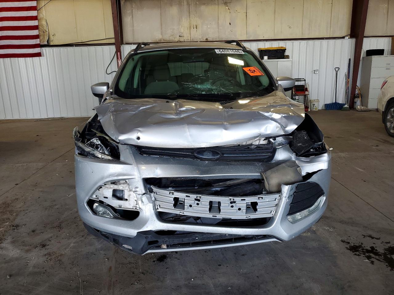 2015 Ford Escape Se Серебряный vin: 1FMCU9G96FUC82796