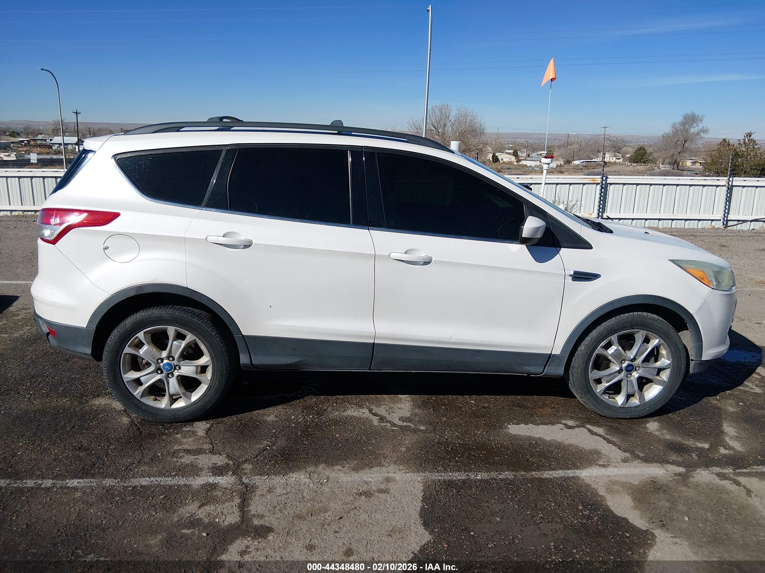 2013 Ford Escape Se White vin: 1FMCU9G97DUB70618
