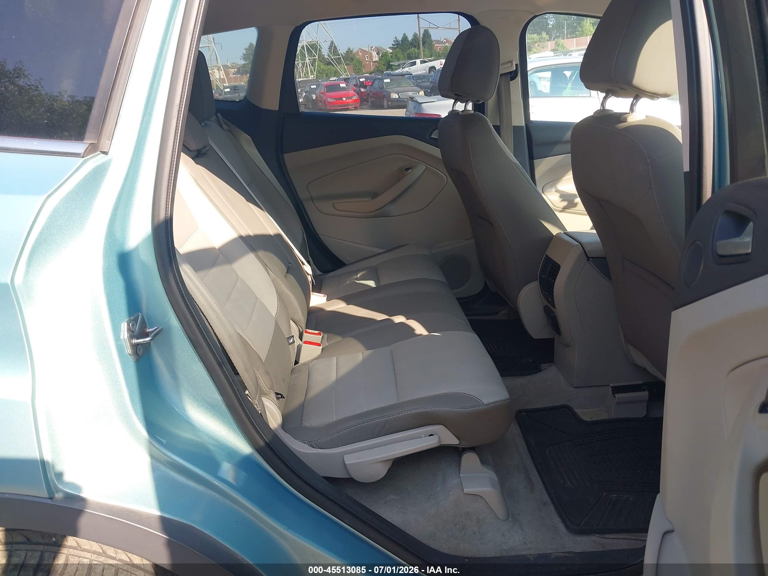 2013 Ford Escape Se Light Blue vin: 1FMCU9G97DUC83159