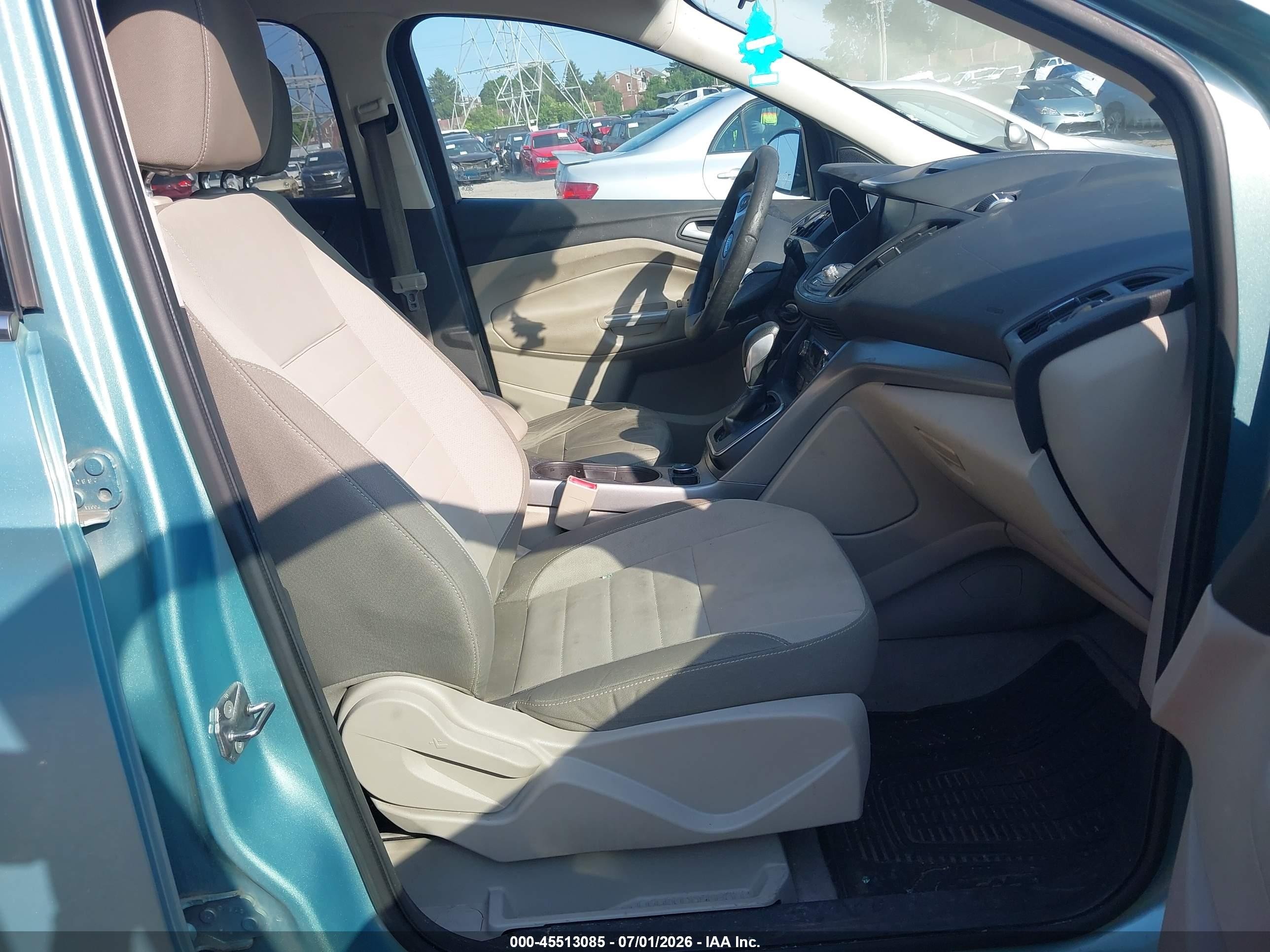 2013 Ford Escape Se Light Blue vin: 1FMCU9G97DUC83159