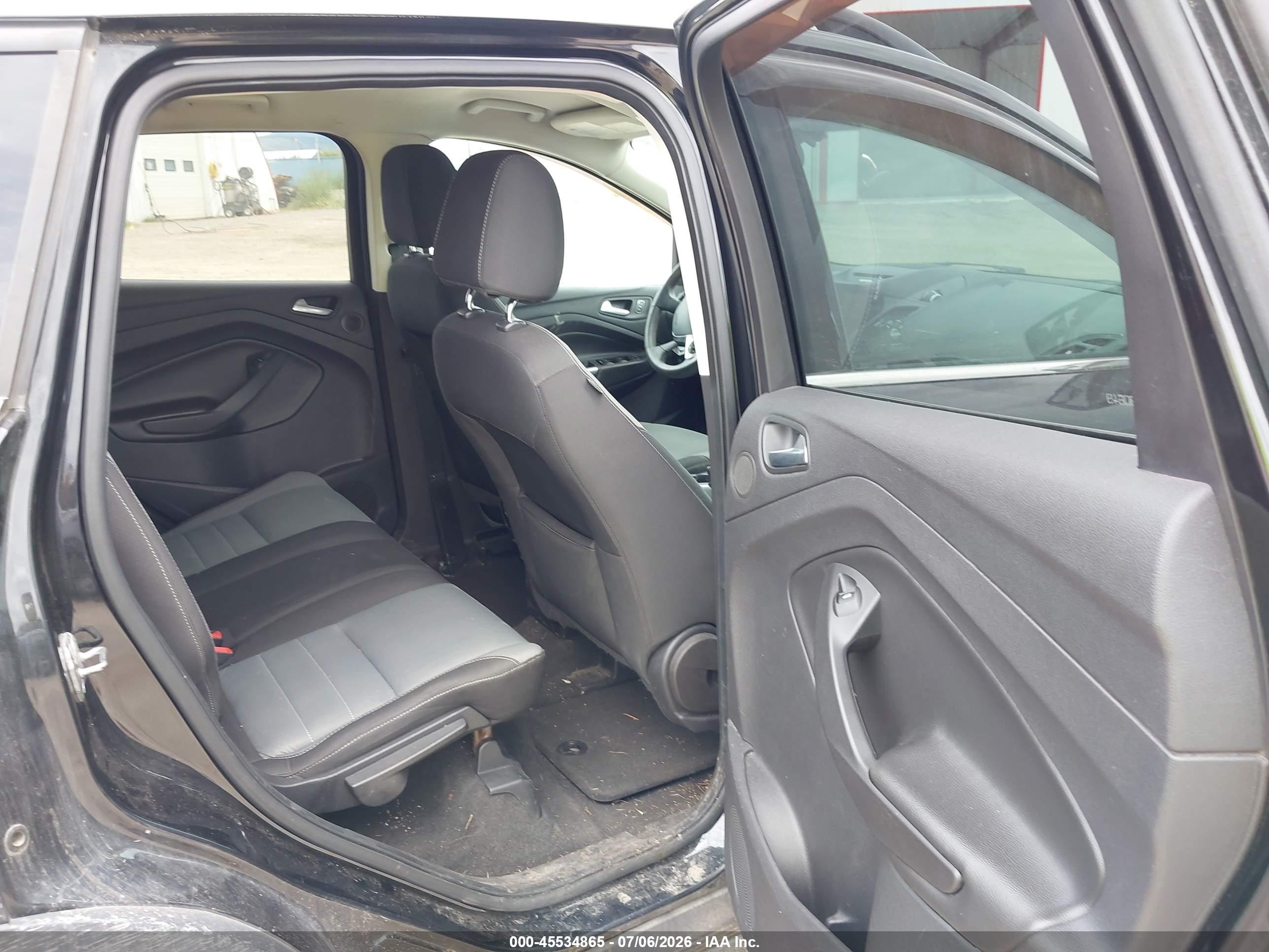 2013 Ford Escape Se Черный vin: 1FMCU9G97DUD27418