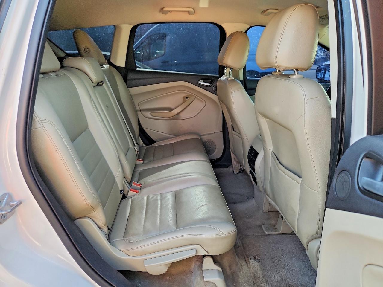 2014 Ford Escape Se White vin: 1FMCU9G97EUB32789
