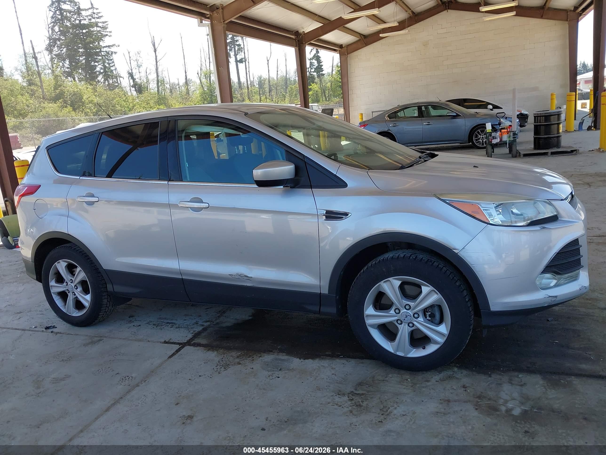 2014 Ford Escape Se Silver vin: 1FMCU9G97EUD12256