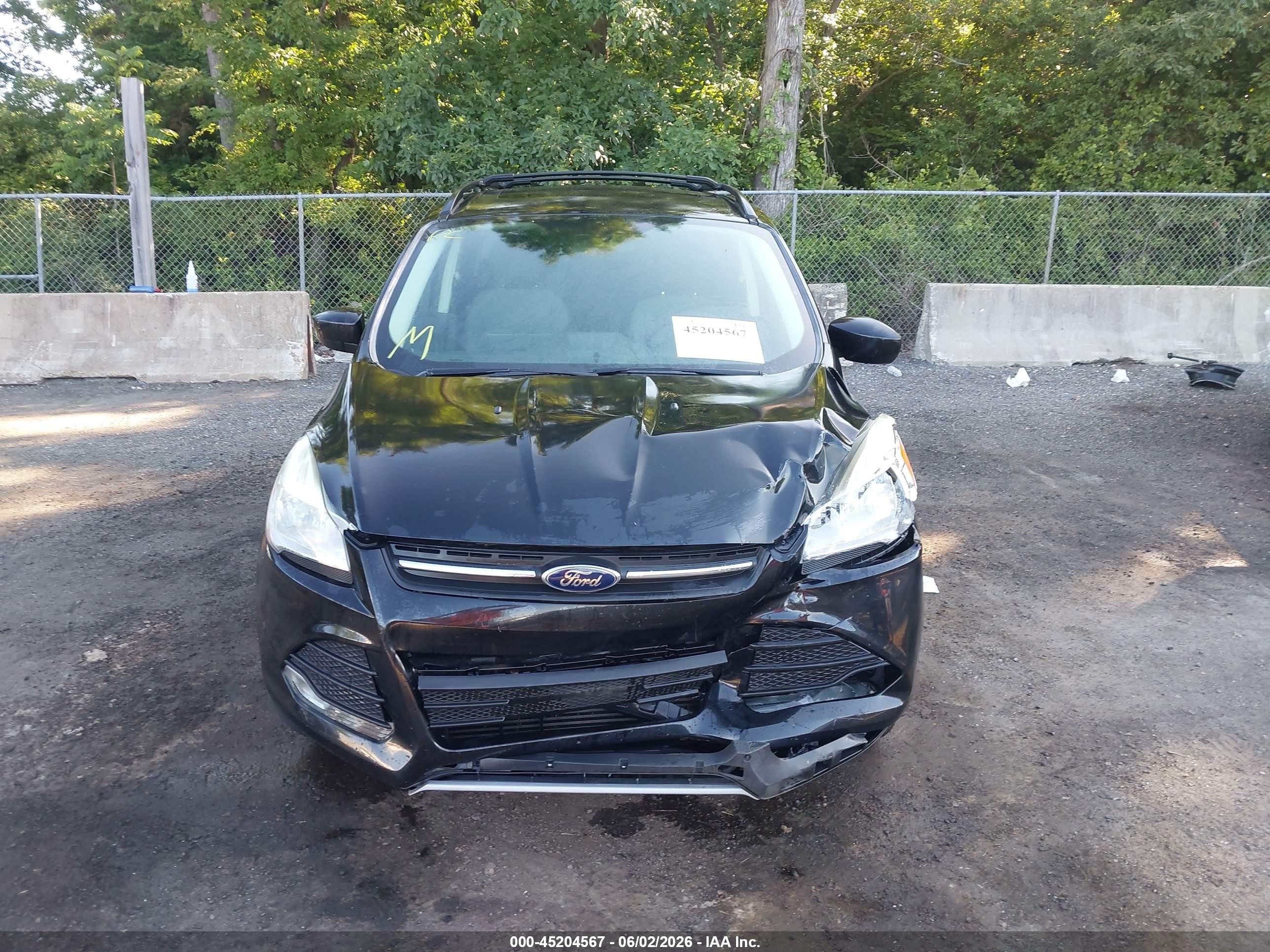 2014 Ford Escape Se Черный vin: 1FMCU9G97EUD55401