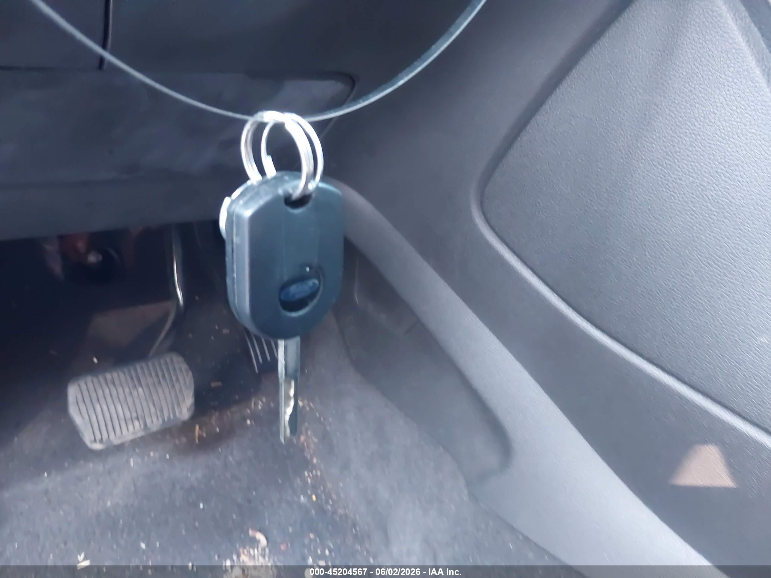 2014 Ford Escape Se Черный vin: 1FMCU9G97EUD55401
