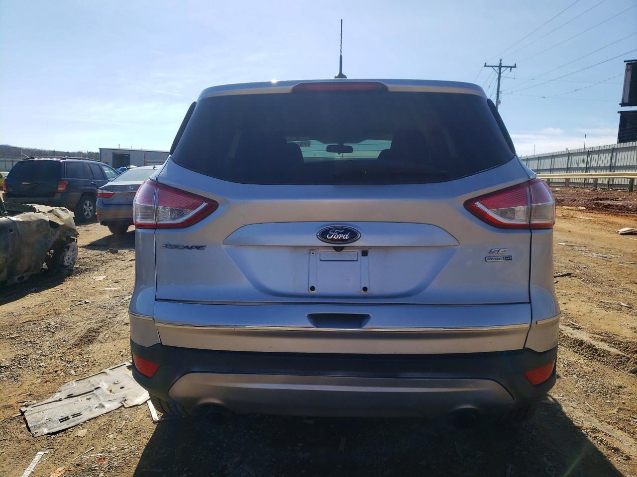 2015 Ford Escape Серебряный vin: 1FMCU9G97FUA83014