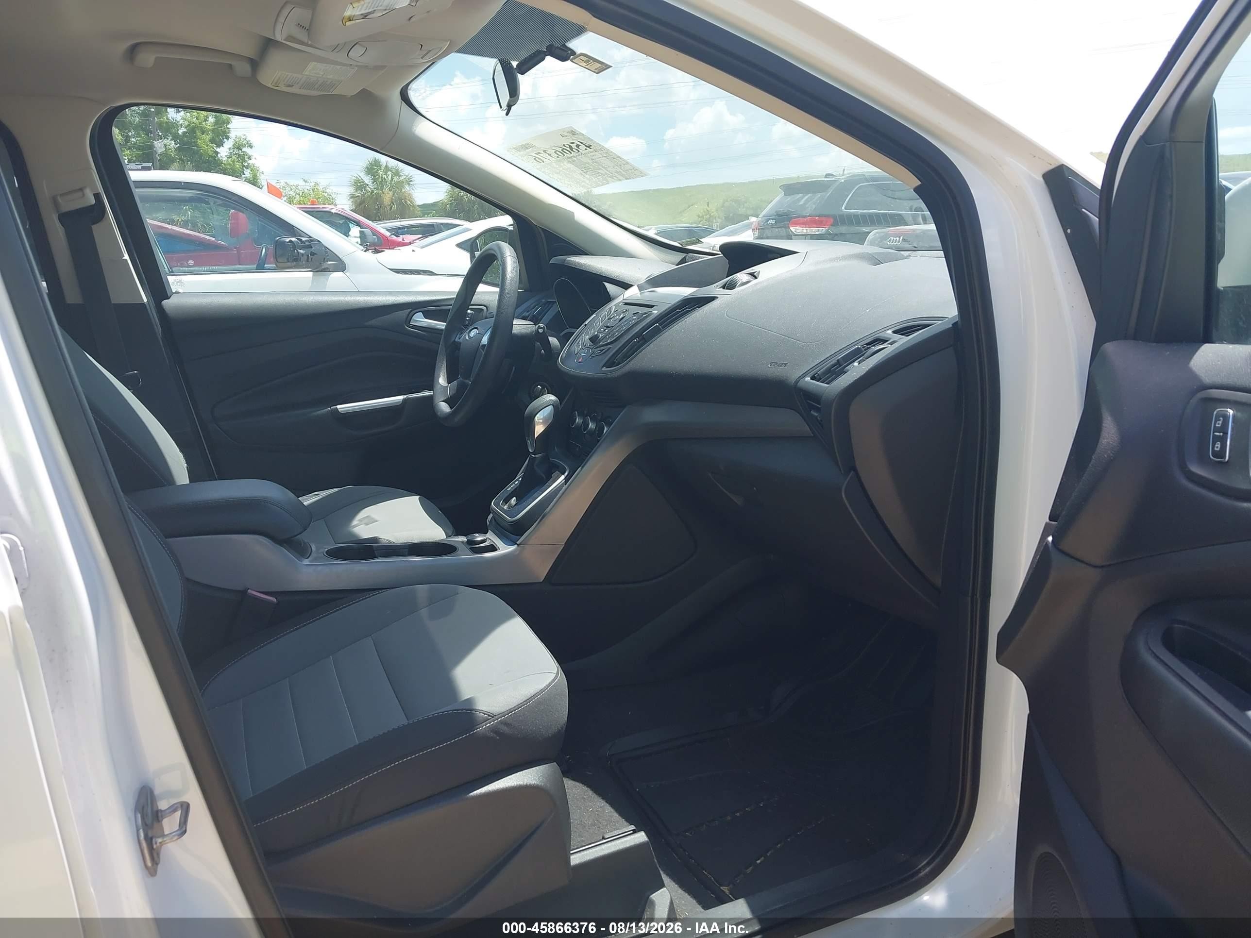 2013 Ford Escape Se White vin: 1FMCU9G98DUC72932