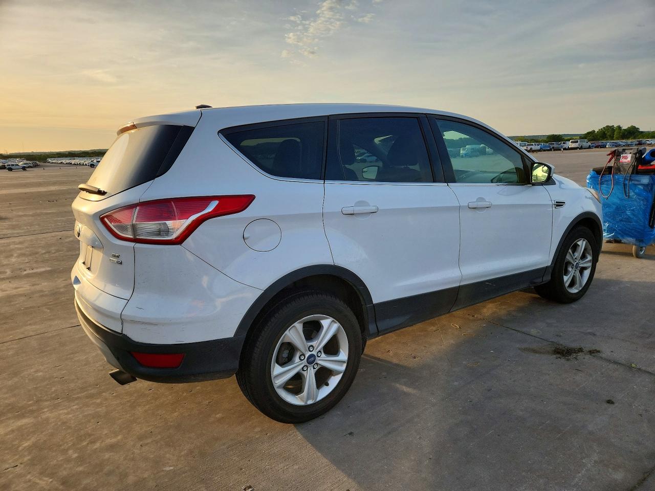 2014 Ford Escape Se White vin: 1FMCU9G98EUA15707
