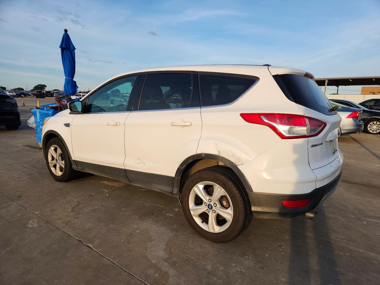 2014 Ford Escape Se White vin: 1FMCU9G98EUA15707
