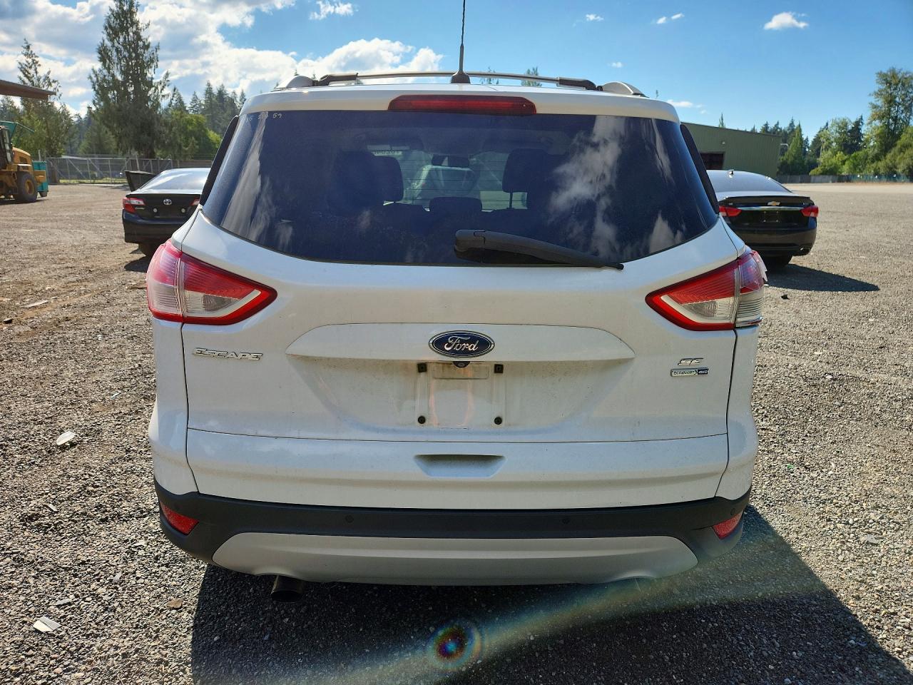 2015 Ford Escape Se White vin: 1FMCU9G98FUA31665