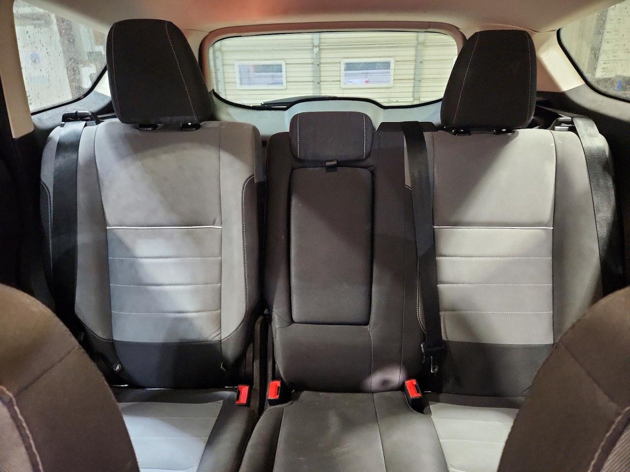 2015 Ford Escape Se Red vin: 1FMCU9G98FUA54153