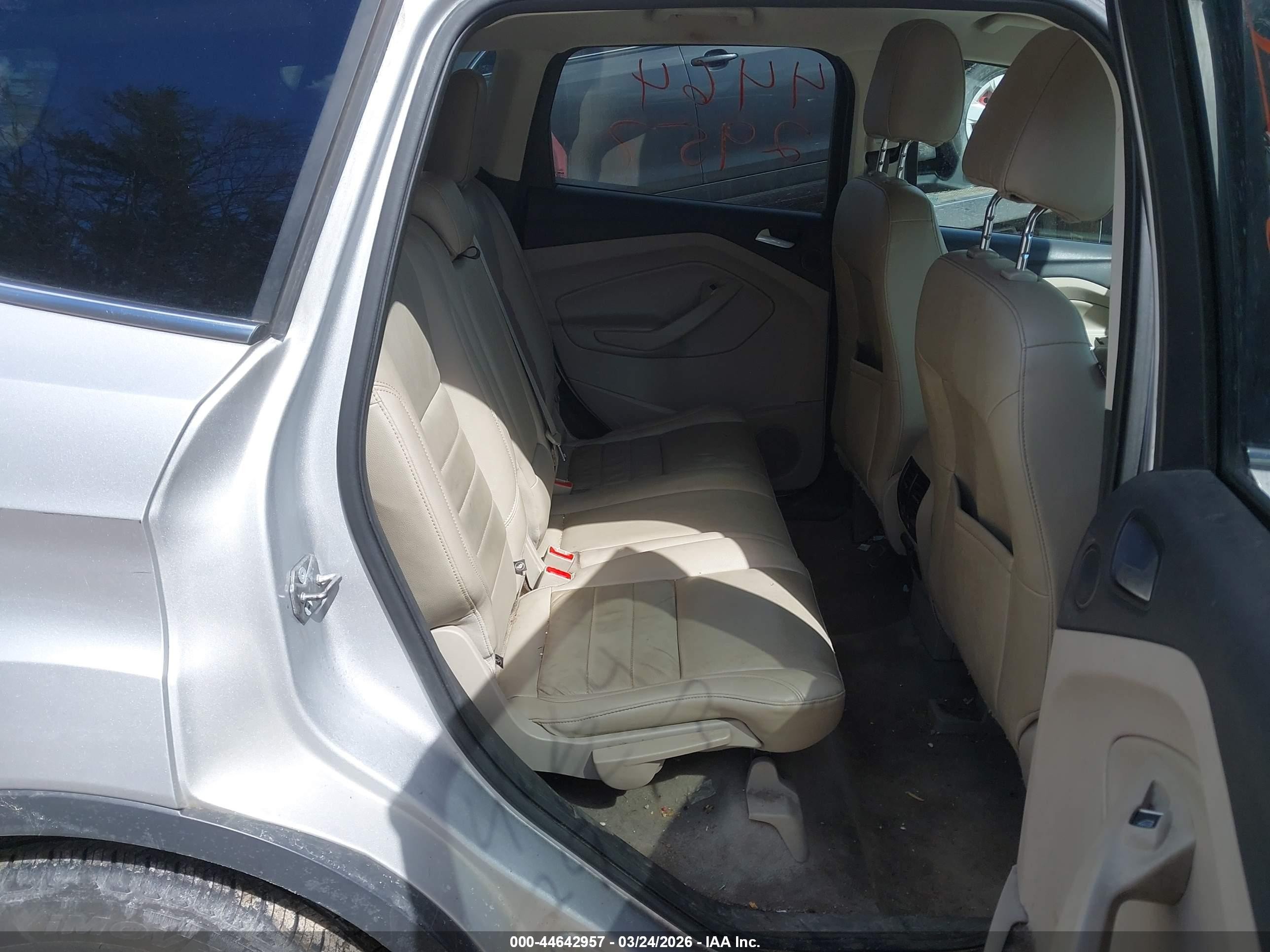 2015 Ford Escape Se Silver vin: 1FMCU9G98FUB13556