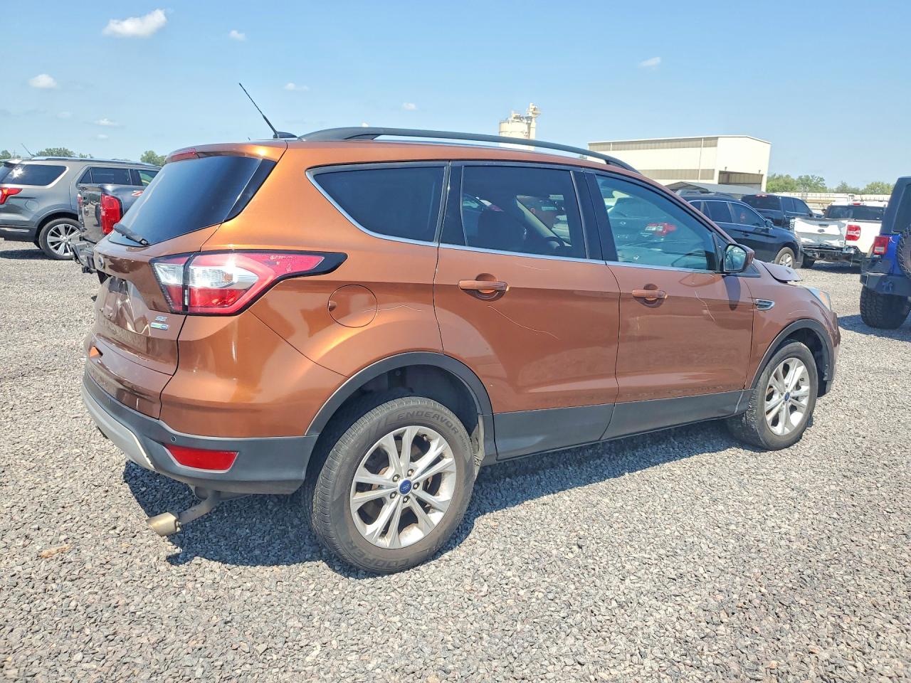2017 Ford Escape Se Orange vin: 1FMCU9G98HUD96527