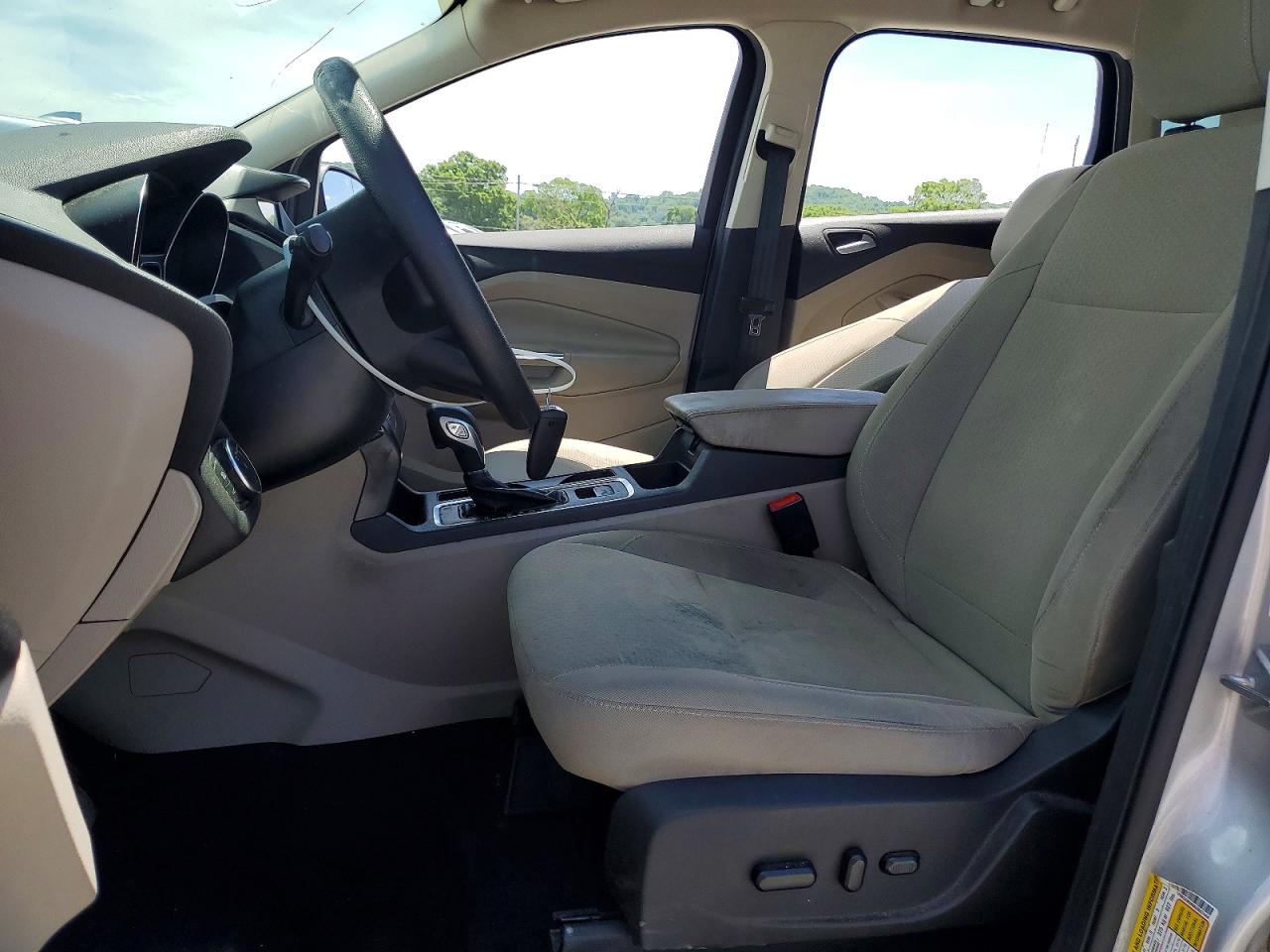 2019 Ford Escape Se Silver vin: 1FMCU9G98KUB07444