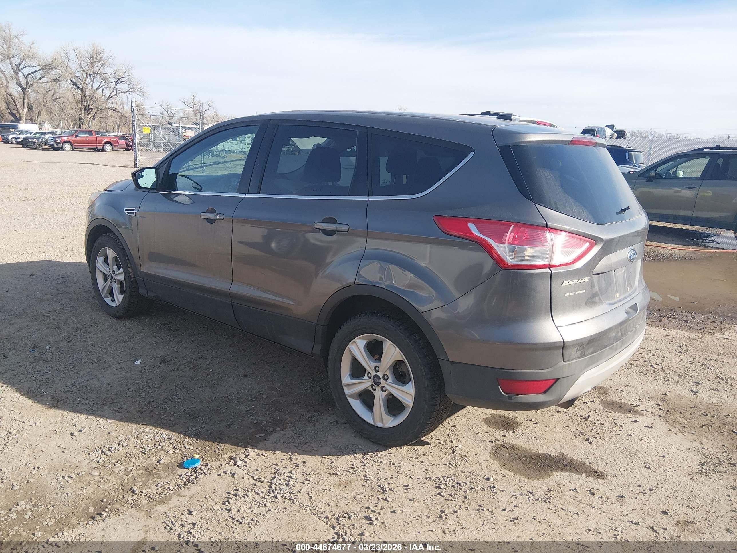 2013 Ford Escape Se Gray vin: 1FMCU9G99DUD73736