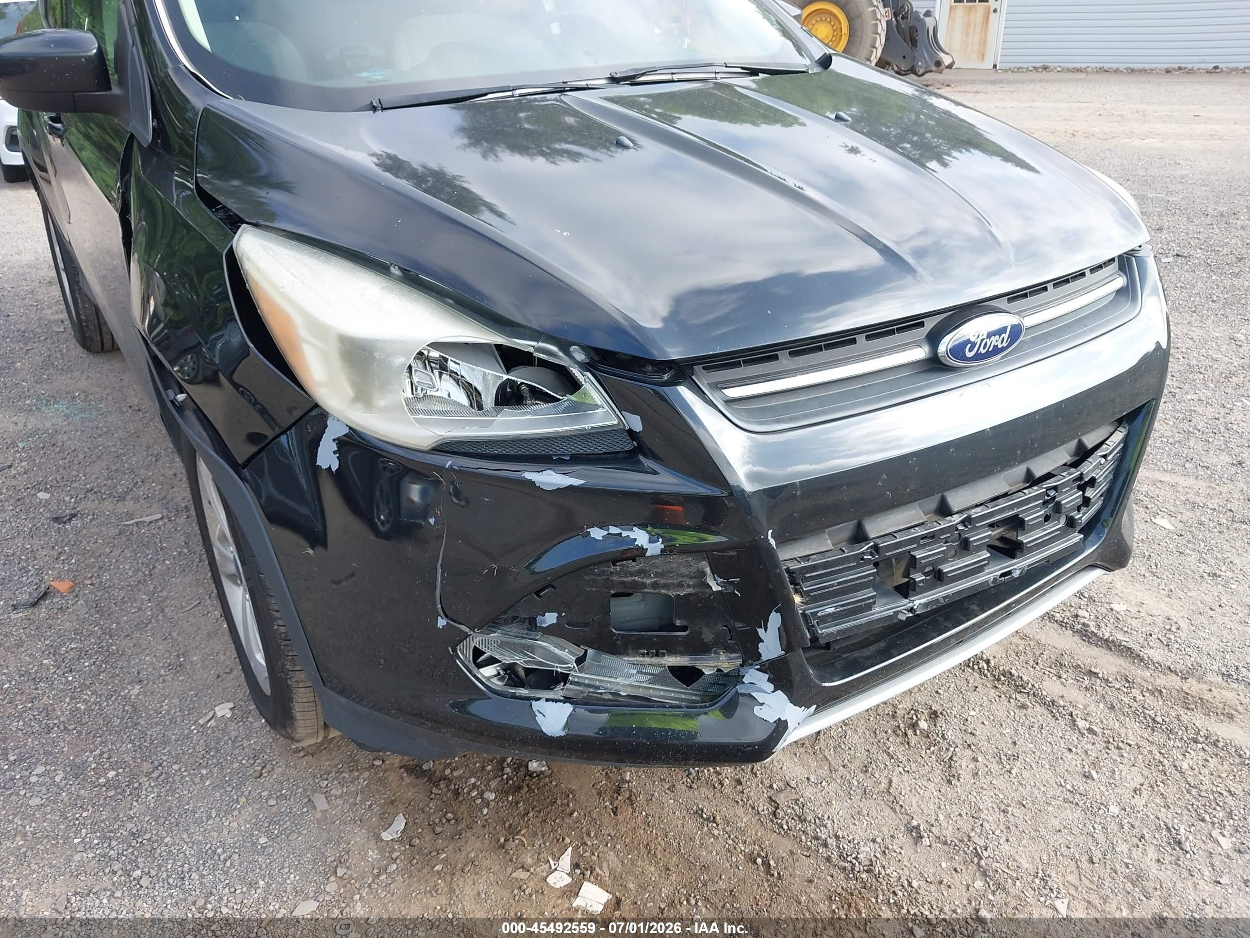 2014 Ford Escape Se Черный vin: 1FMCU9G99EUA44035