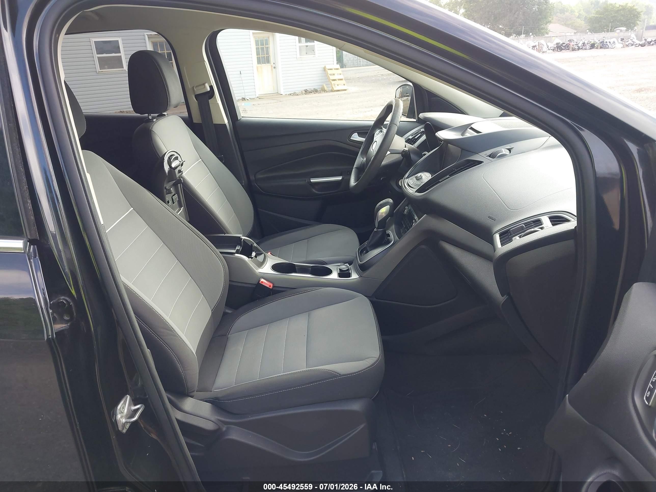 2014 Ford Escape Se Черный vin: 1FMCU9G99EUA44035