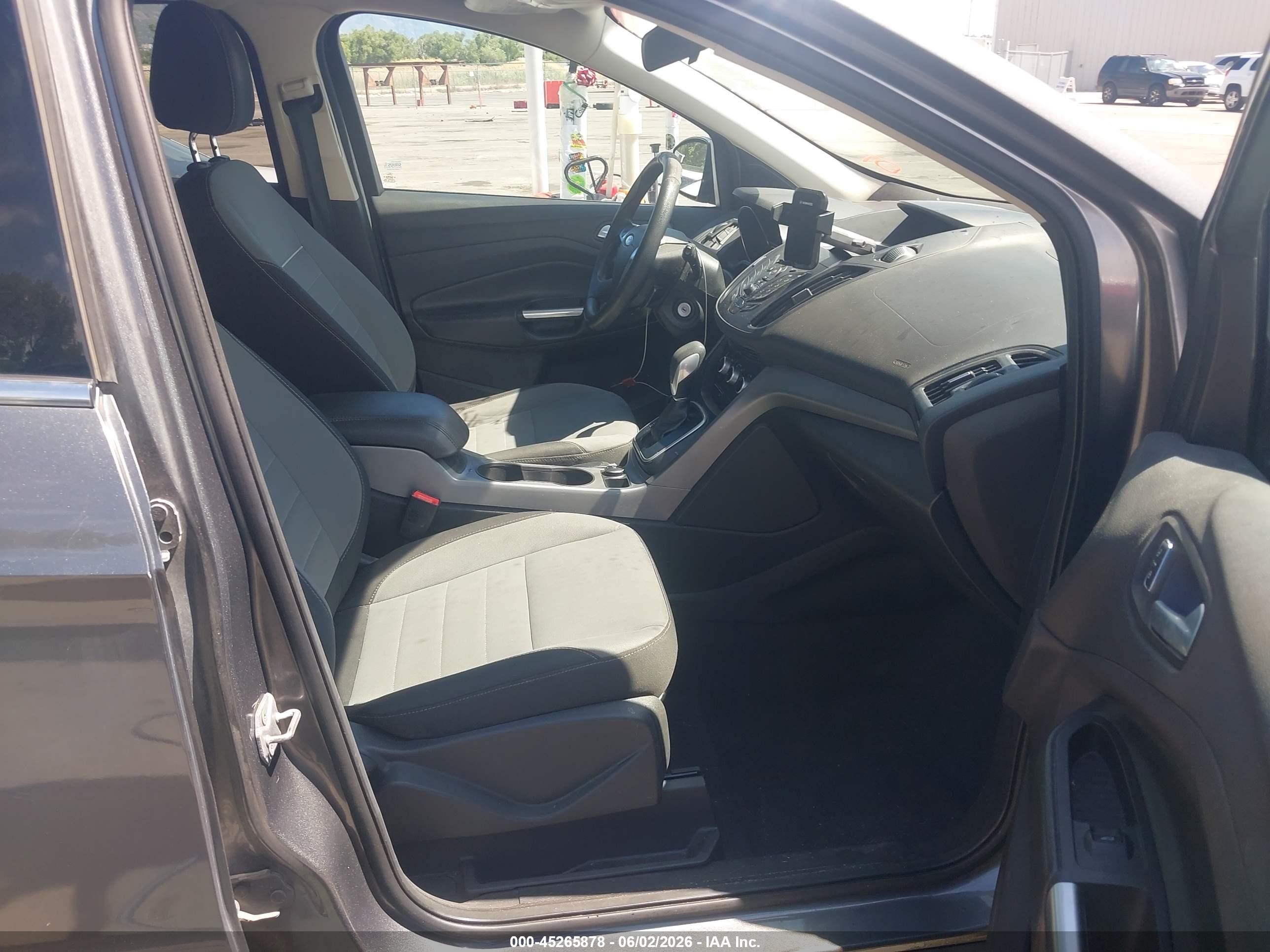 2014 Ford Escape Se Серый vin: 1FMCU9G99EUA63958