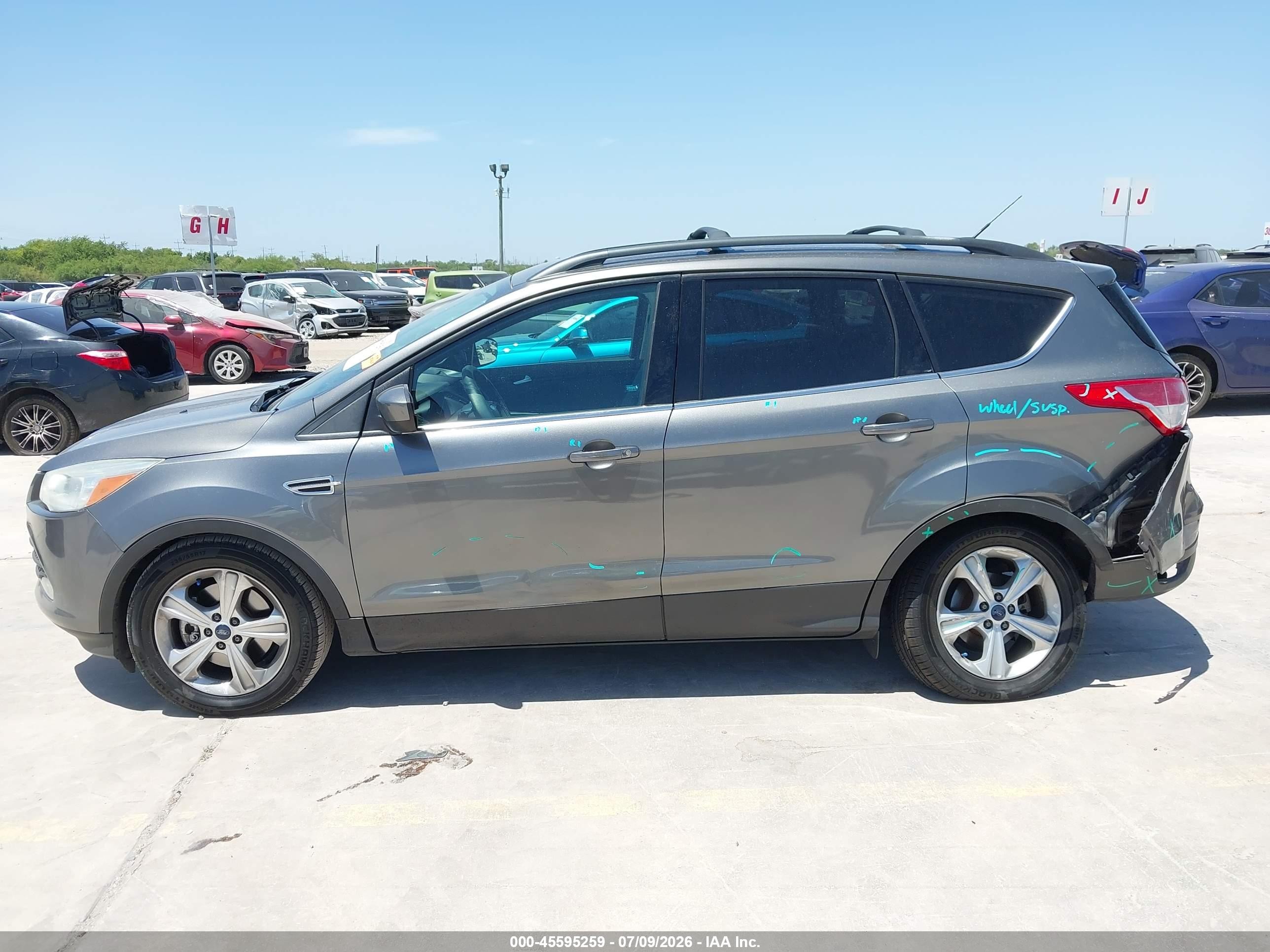 2014 Ford Escape Se Серый vin: 1FMCU9G99EUC36930