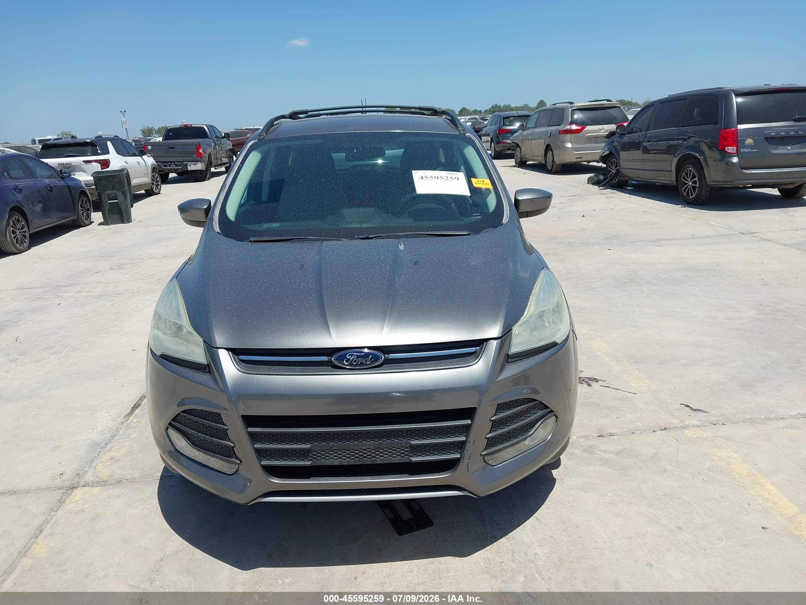2014 Ford Escape Se Серый vin: 1FMCU9G99EUC36930