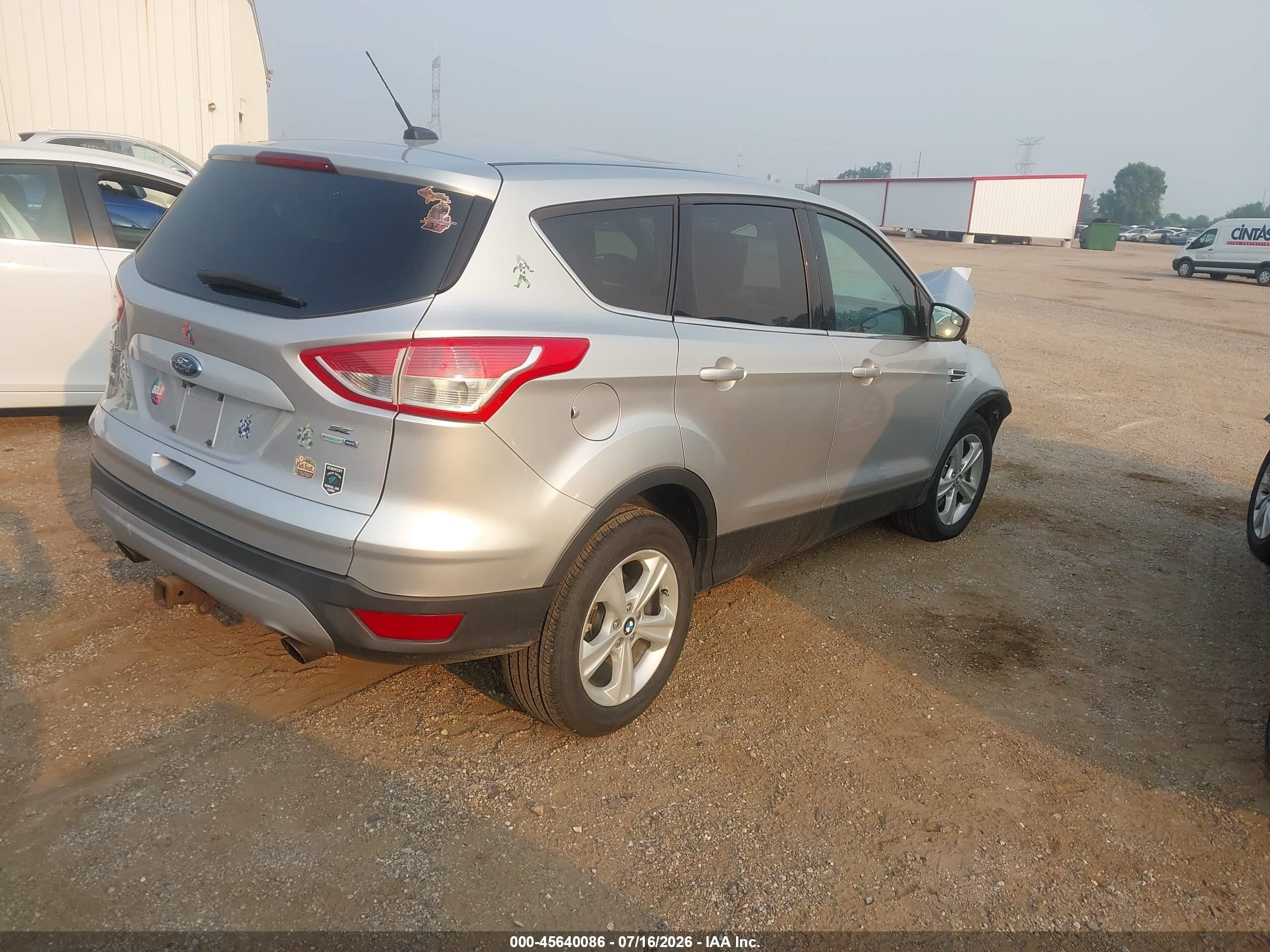 2014 Ford Escape Se Серебряный vin: 1FMCU9G99EUC73556