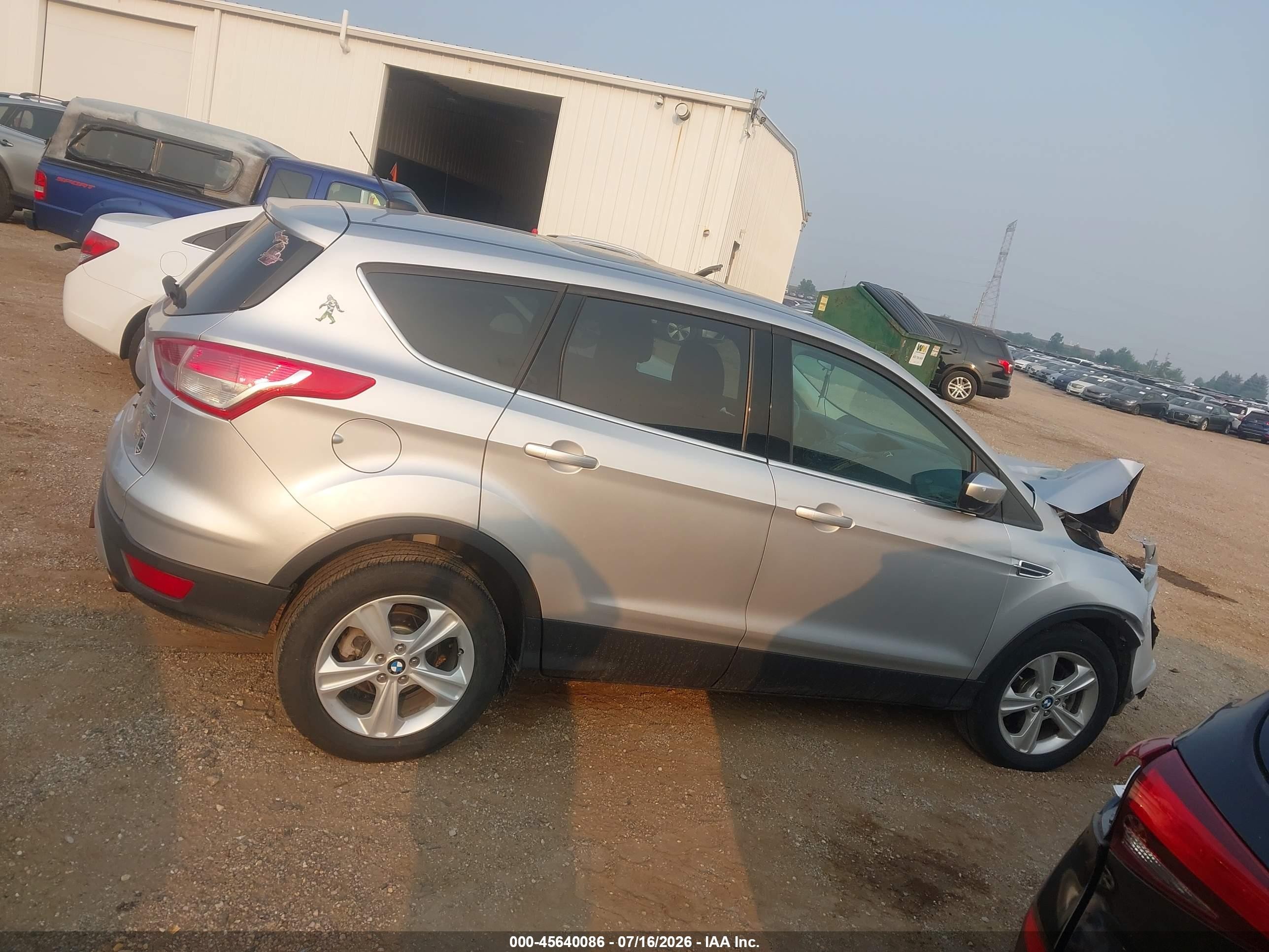 2014 Ford Escape Se Серебряный vin: 1FMCU9G99EUC73556
