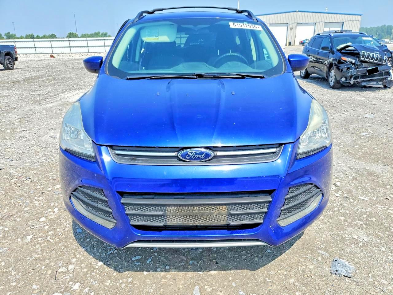 2015 Ford Escape Se Синий vin: 1FMCU9G99FUA43419