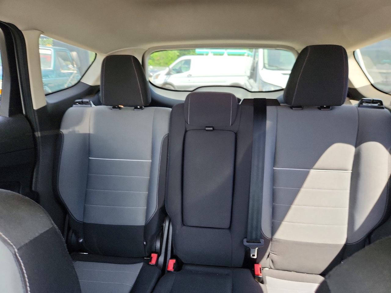 2015 Ford Escape Se Silver vin: 1FMCU9G99FUA45073