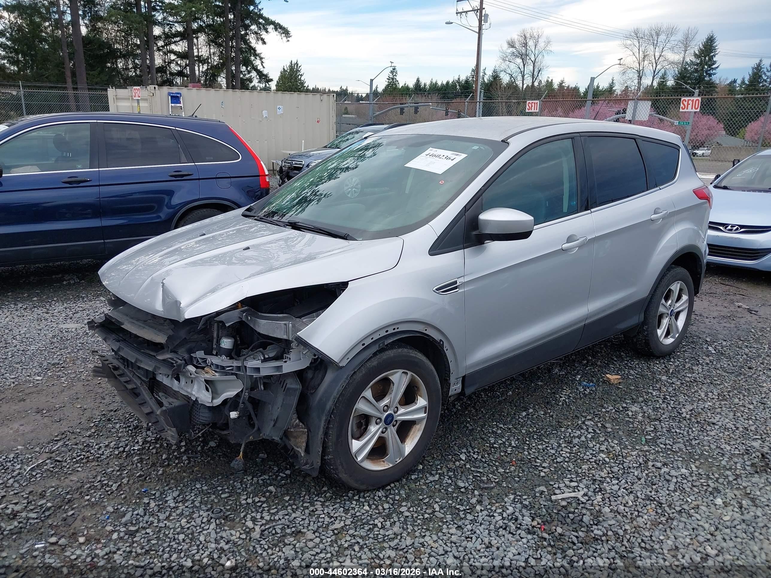 2015 Ford Escape Se Gray vin: 1FMCU9G99FUA67591