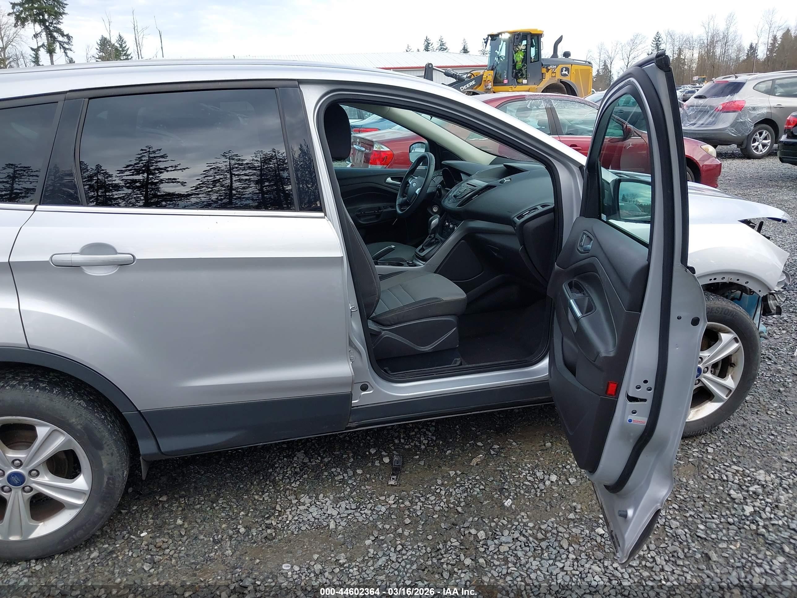2015 Ford Escape Se Gray vin: 1FMCU9G99FUA67591