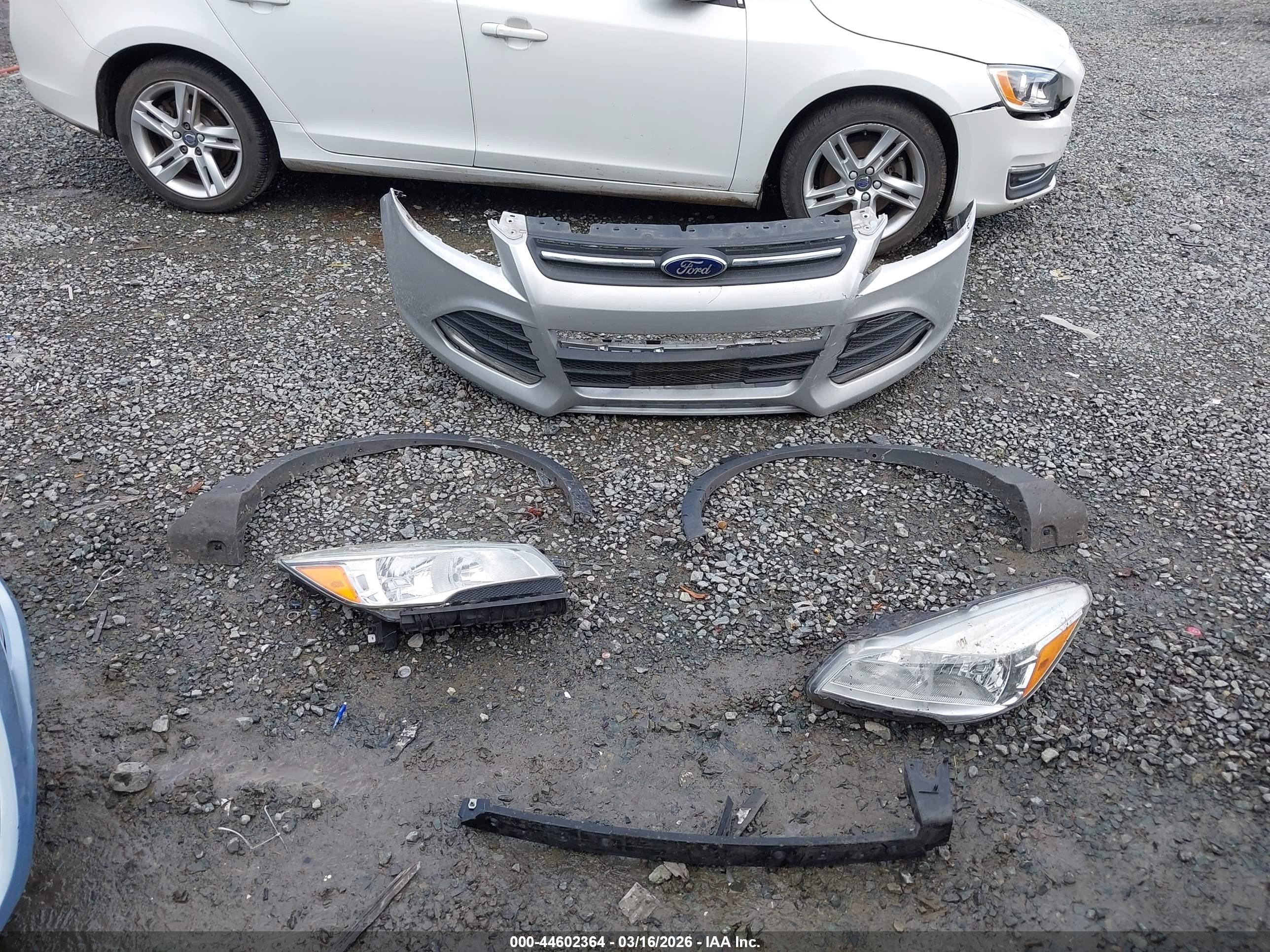 2015 Ford Escape Se Gray vin: 1FMCU9G99FUA67591
