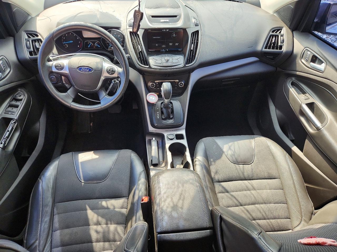 2015 Ford Escape Se White vin: 1FMCU9G99FUB11282