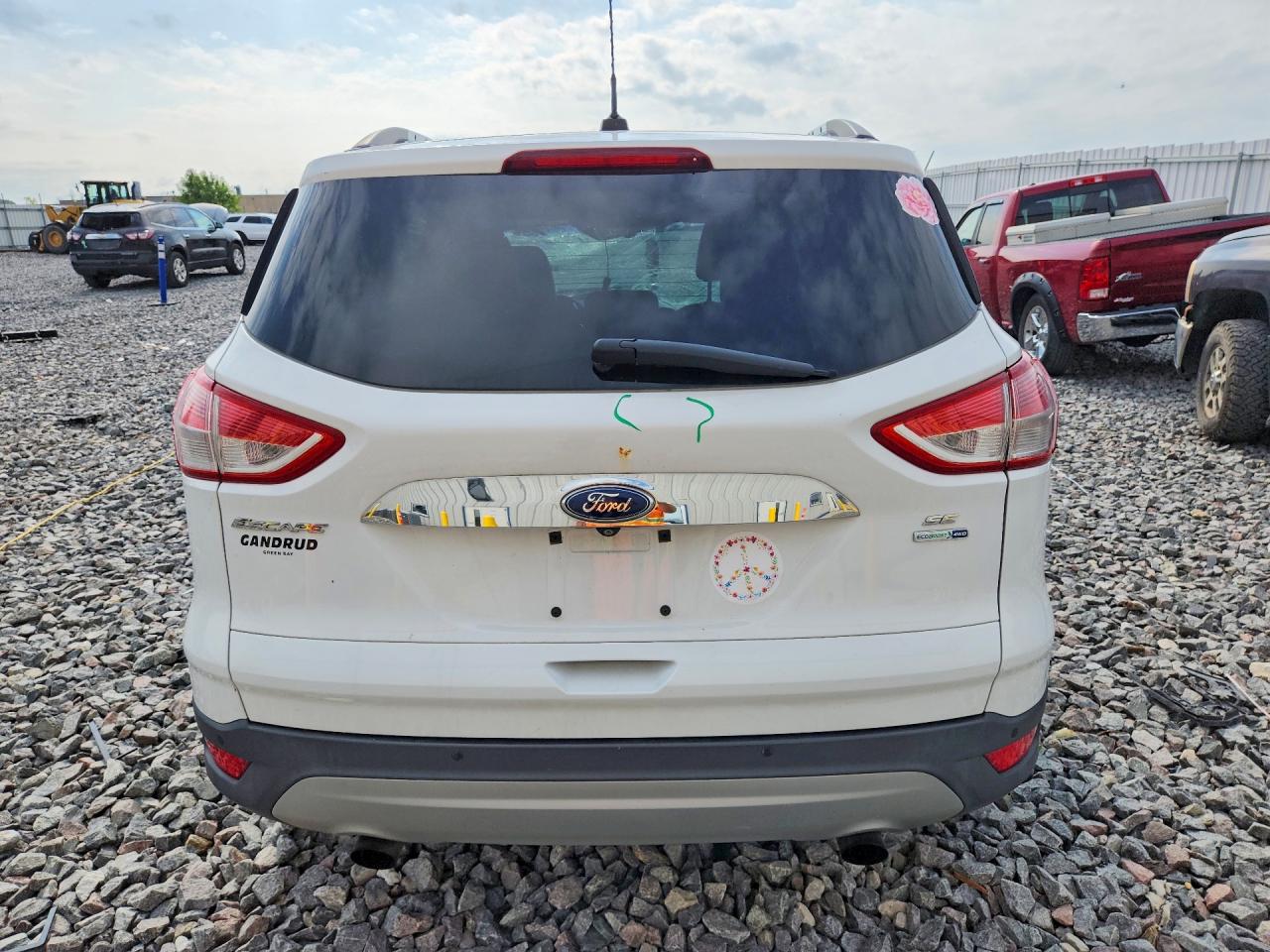2015 Ford Escape Se White vin: 1FMCU9G99FUB11282