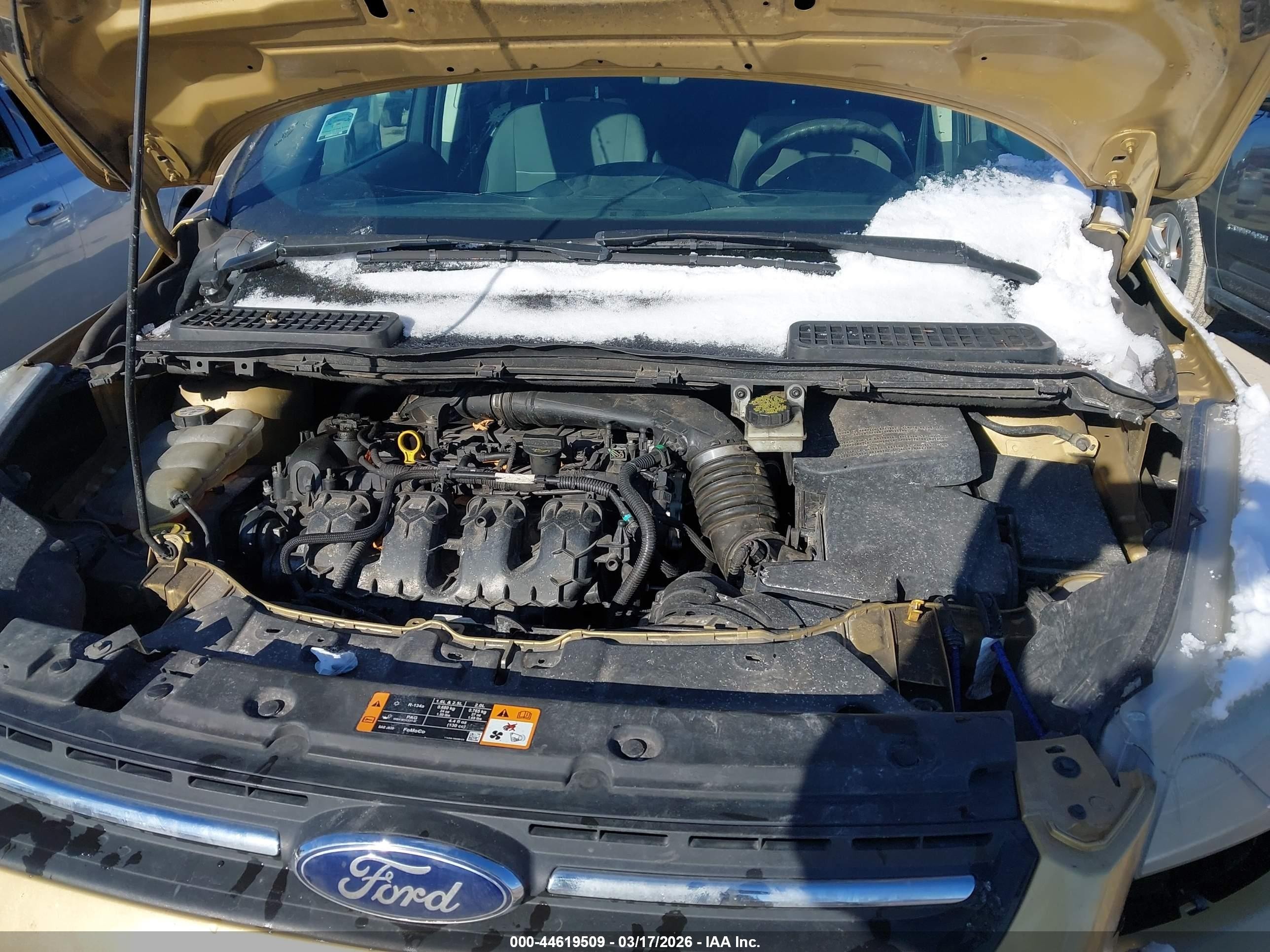 2015 Ford Escape Se Gold vin: 1FMCU9G99FUB13095