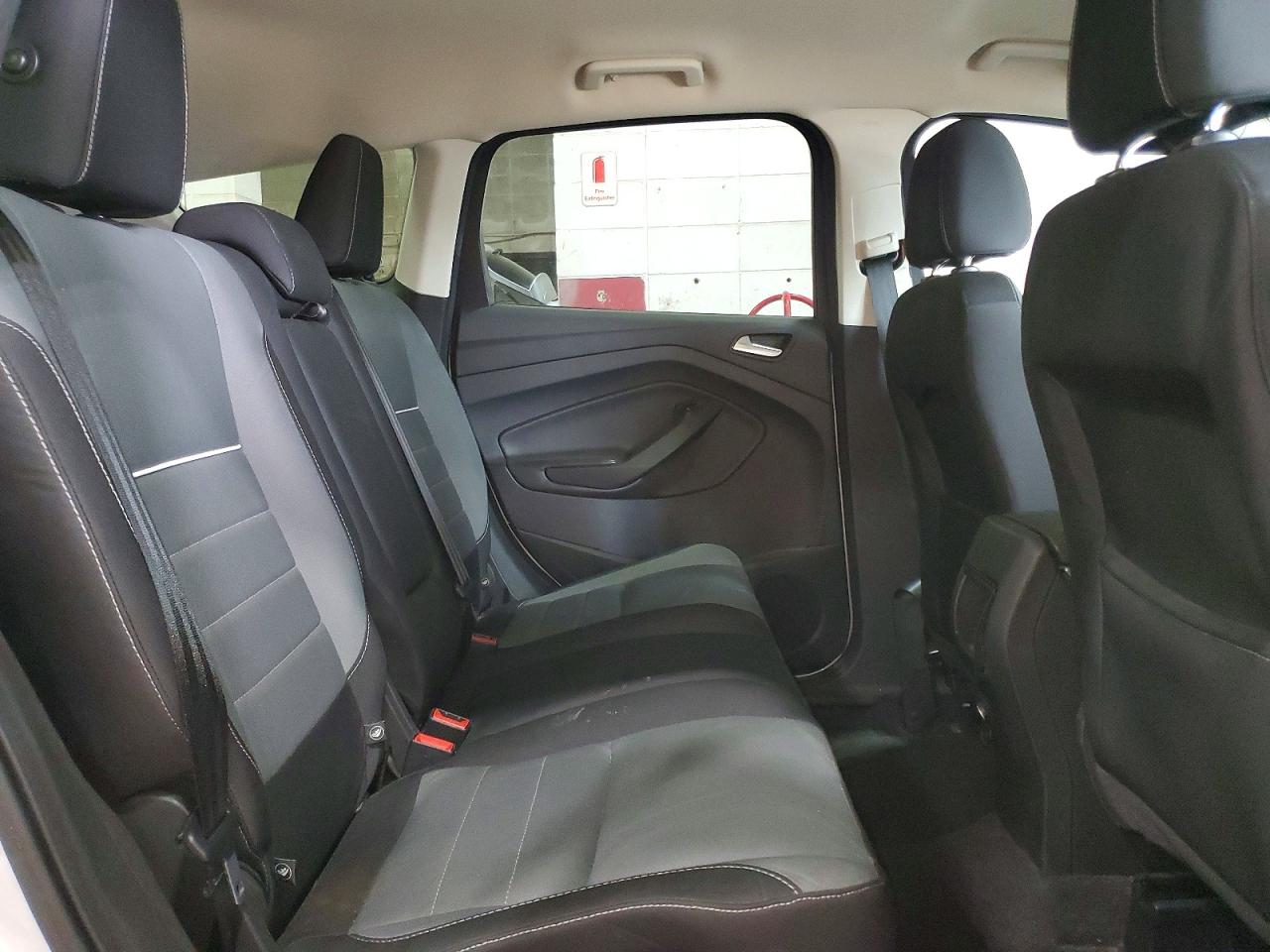 2015 Ford Escape Se Silver vin: 1FMCU9G99FUC87975