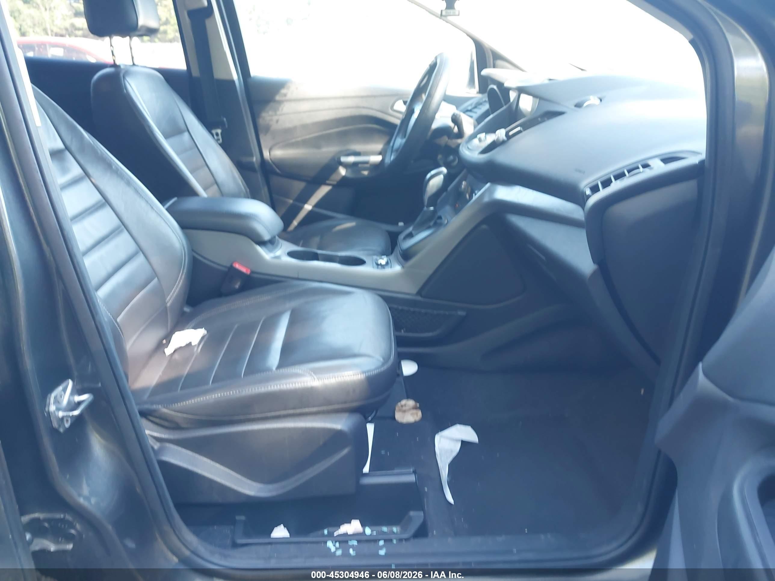 2016 Ford Escape Se Серый vin: 1FMCU9G99GUB42291