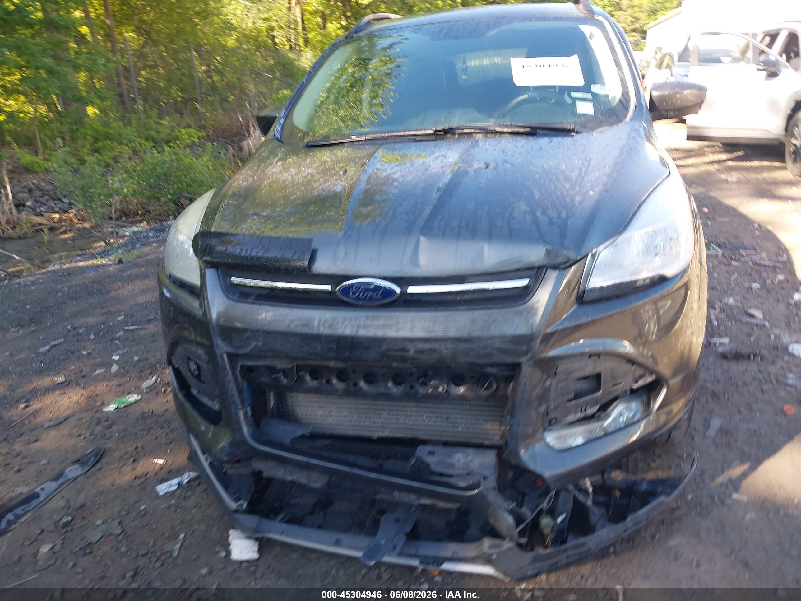 2016 Ford Escape Se Серый vin: 1FMCU9G99GUB42291